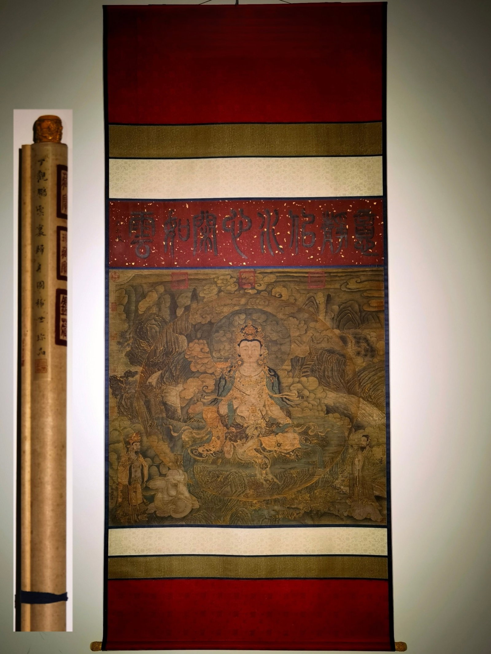 A Chinese Vertical Scroll Ink Statue of Avalokitesvara on Silk: A Chinese Vertical Scroll Ink Statue of Avalokitesvara on Silk,Ding Guanpeng,Size:(Entirety)125.6inx55.9in,(Without Frame)63.4inx53.5in 一幅中国水墨绢本