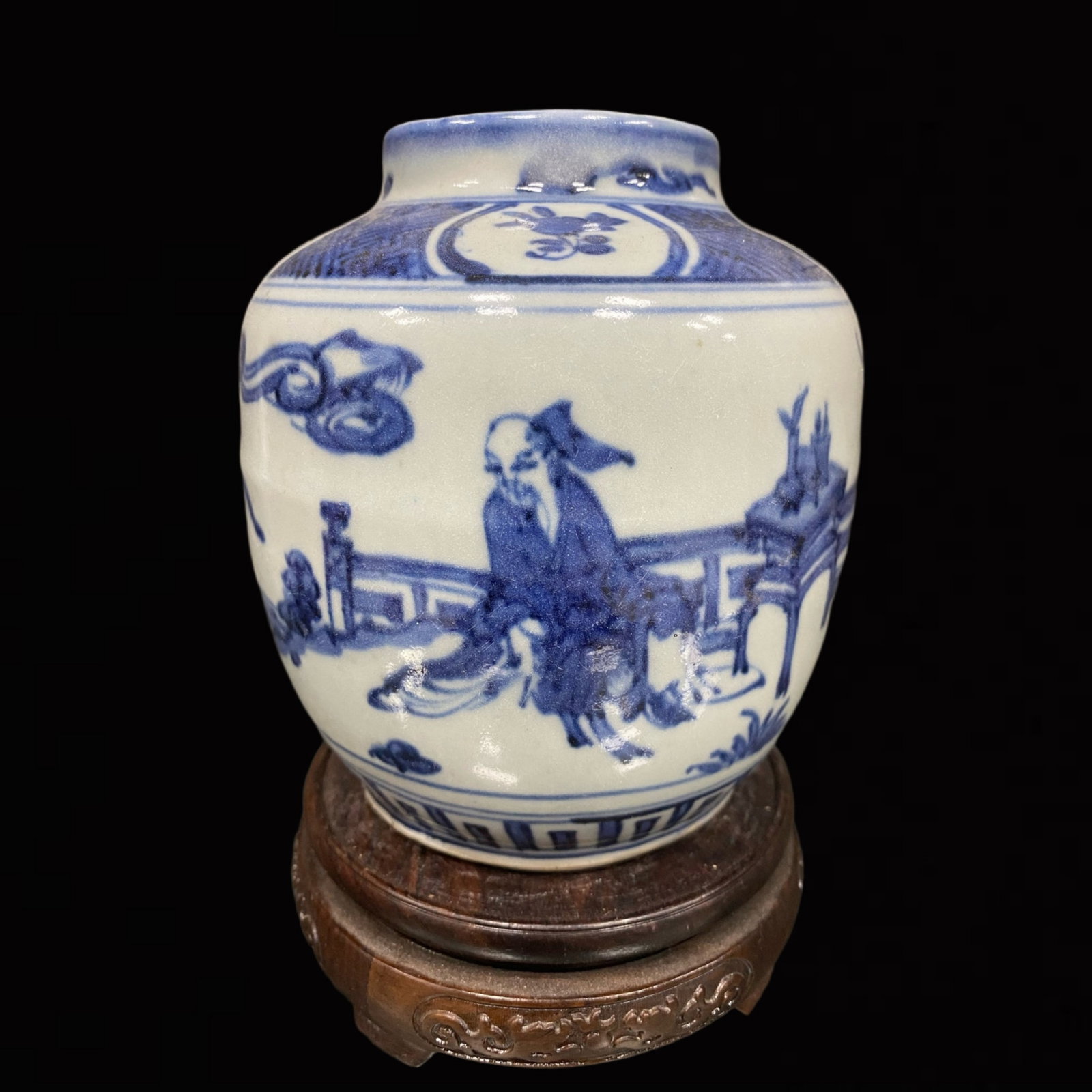 An Exquisite Blue and White Figure and Story Pattern Jar: An Exquisite Blue and White Figure and Story Pattern Jar,Qing Dynasty,China,Size:5.6inx2.5in 青花人物故事纹罐,中国清代