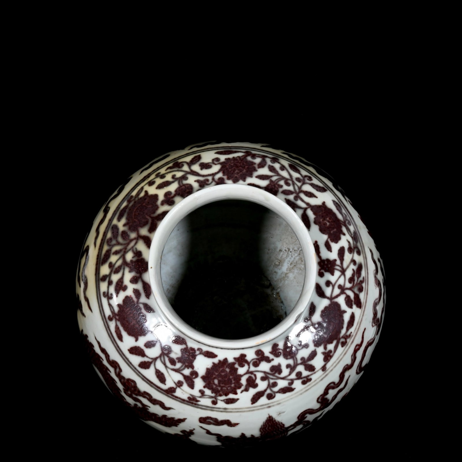 A Rare Underglaze-Red Auspicious Cloud and Dragon Pattern Jar - 8