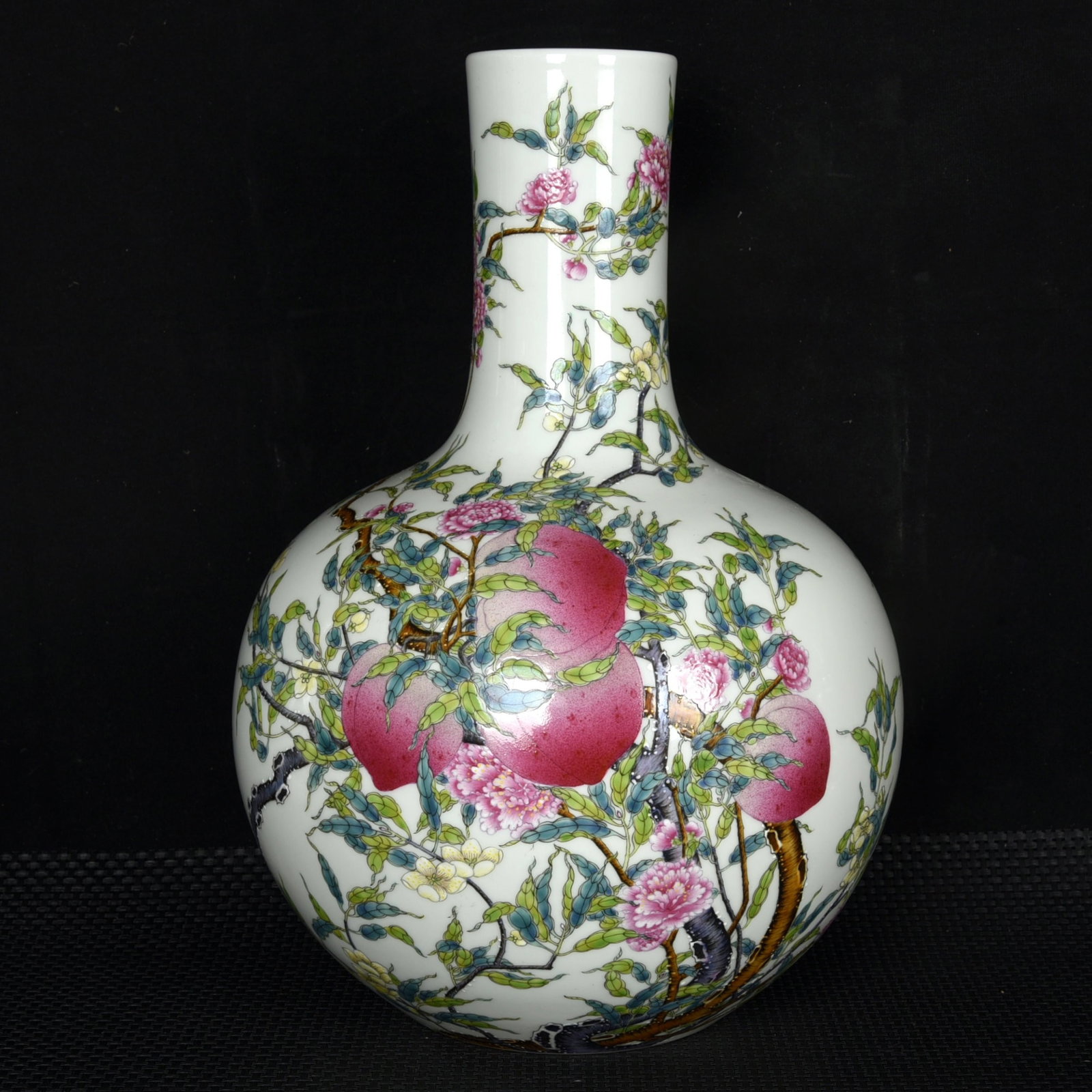 A Rare Enamel Bats and Peach Pattern Vase: A Rare Enamel Bats and Peach Pattern Vase,Qing Dynasty,China,Yongzheng Six-character Mark,Size:14inx9.4in 珐琅彩福寿纹瓶,中国清代,&