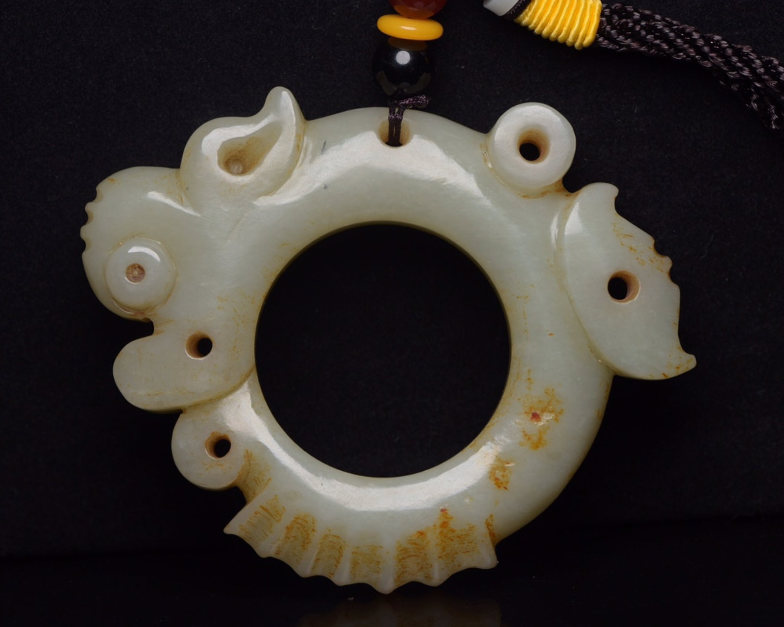 An Exquisite White Jade Pig and Dragon Pendant: An Exquisite White Jade Pig and Dragon Pendant,Qing Dynasty,China,Size:3.8inx2.9inx0.6in,Weight:136g 白玉猪龙挂件,中国清代