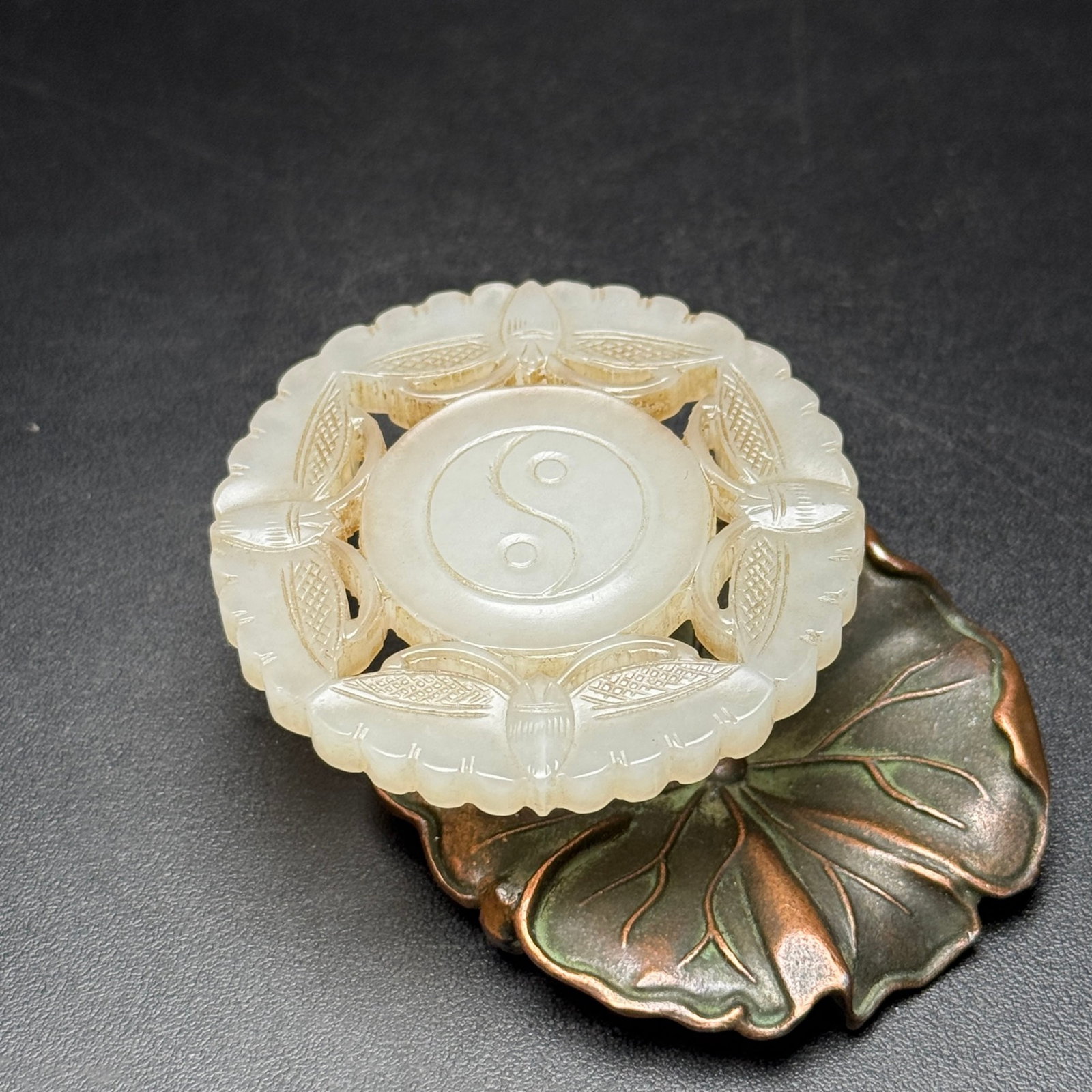 An Exquisite White Jade Trigram Pattern Pendant - 5