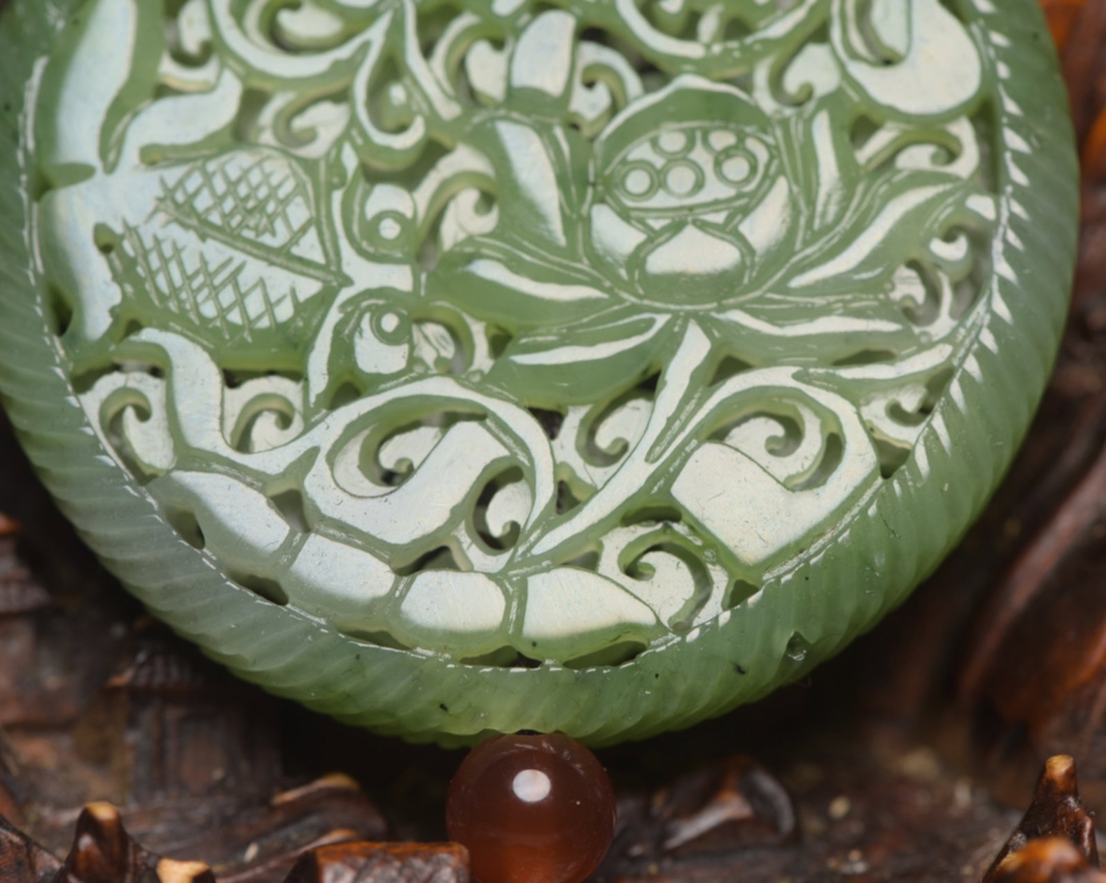 An Exquisite Jasper Flower Pattern Pendant - 5
