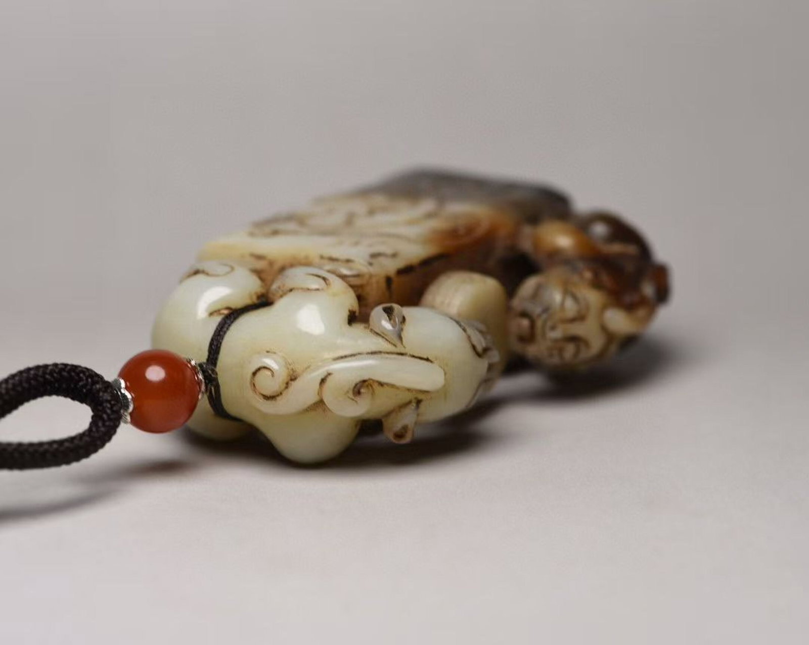 An Exquisite White Jade Beast Pattern Seal - 5