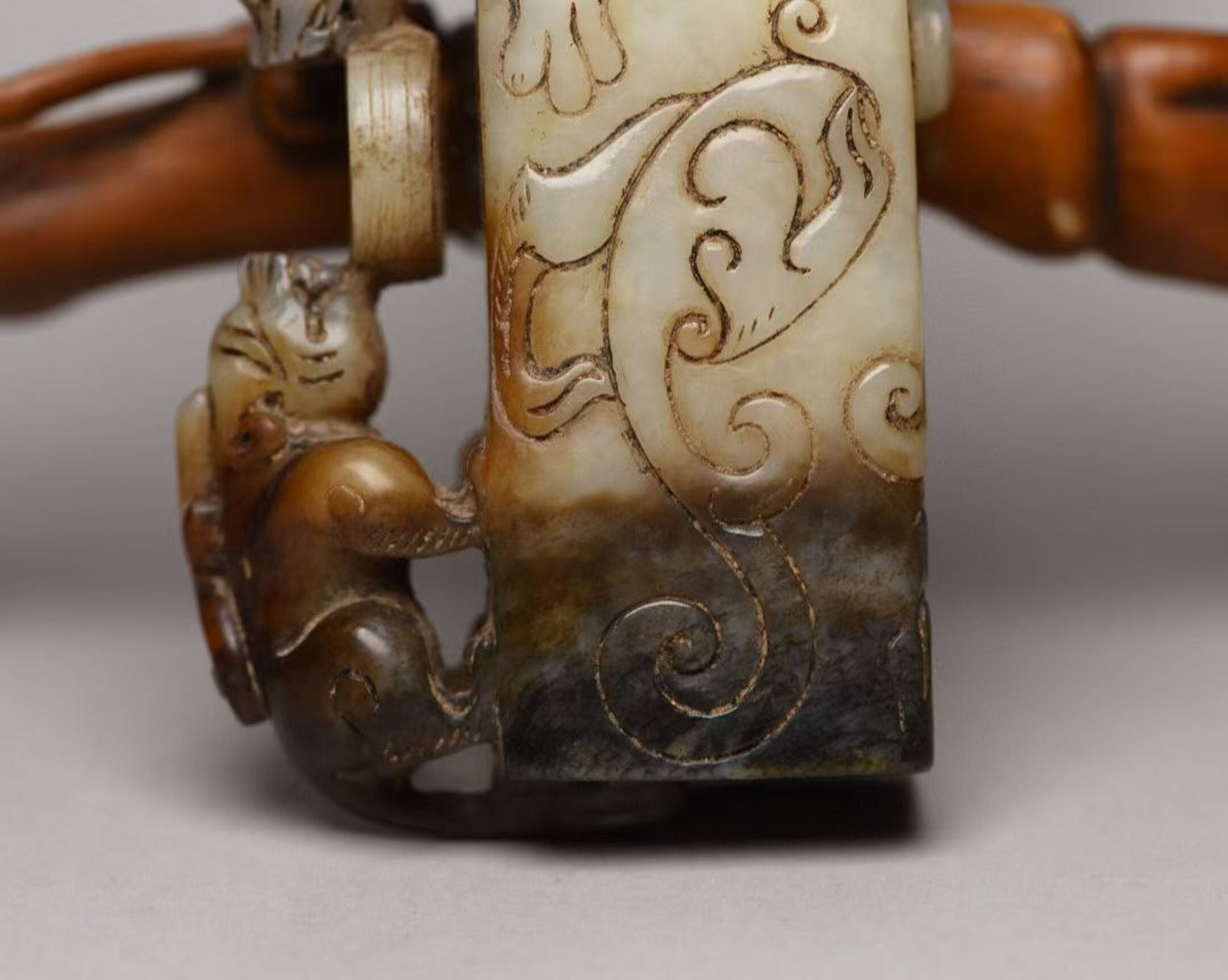 An Exquisite White Jade Beast Pattern Seal - 7