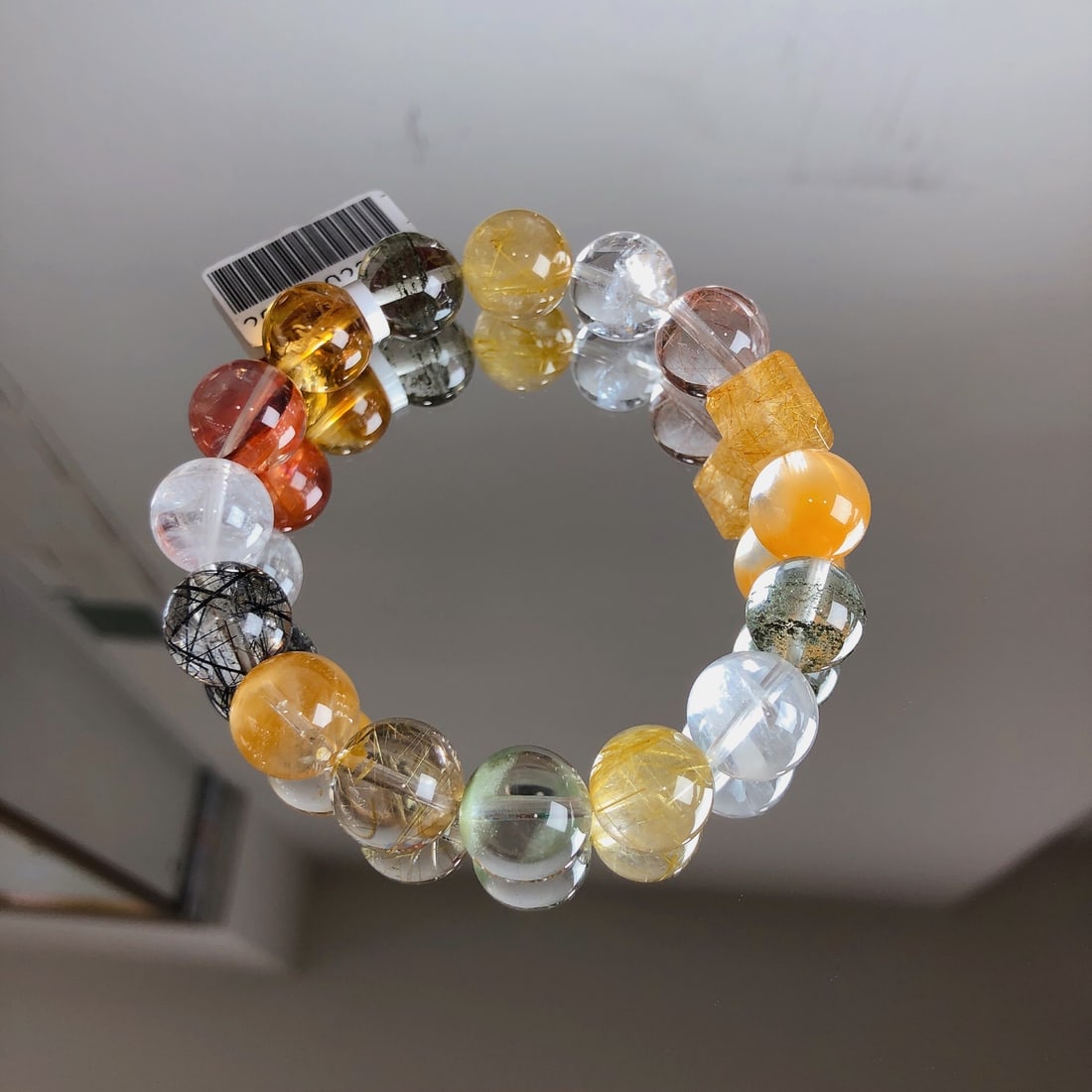 An Exquisite Crystal Bracelet - 2