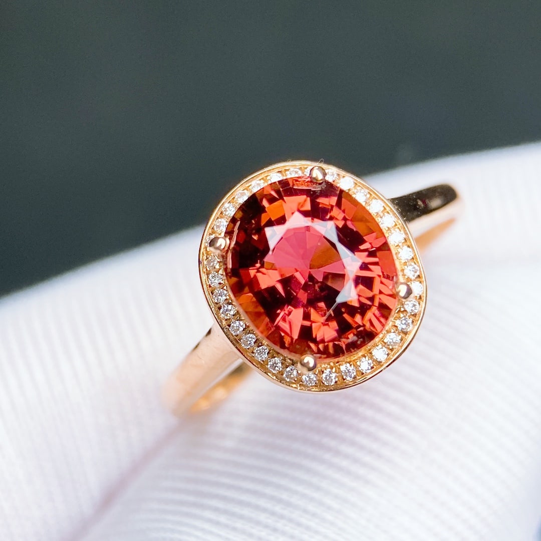2.62Ctw Natural Tourmaline Ring: 2.62Ctw Natural Tourmaline Ring,Size:0.3inx0.3in 2.62Ctw天然碧玺戒指