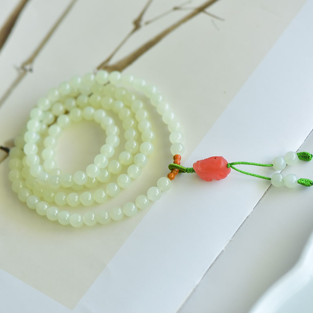 An Exquisite White Jade Bracelets - 3