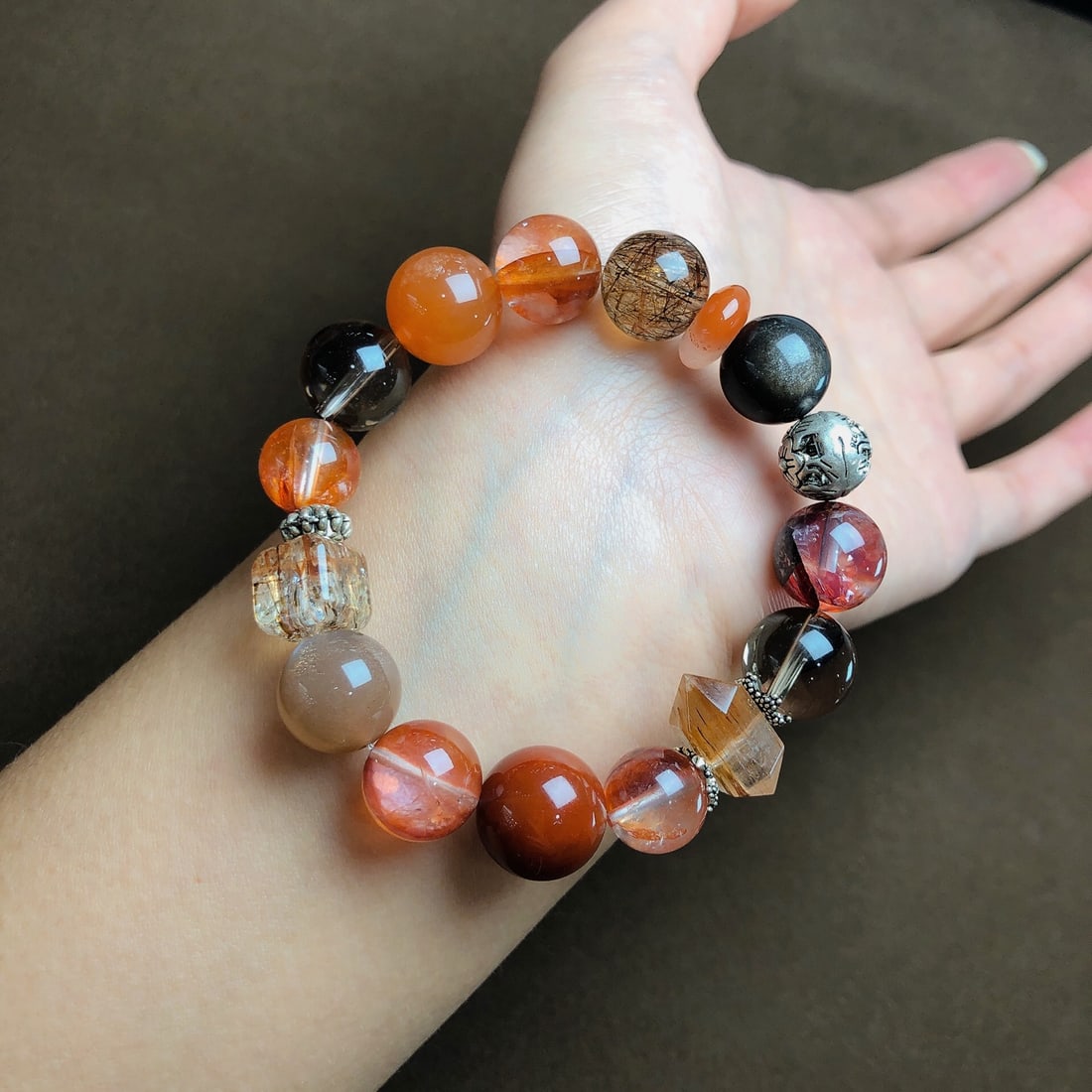 An Exquisite Crystal Bracelets - 2