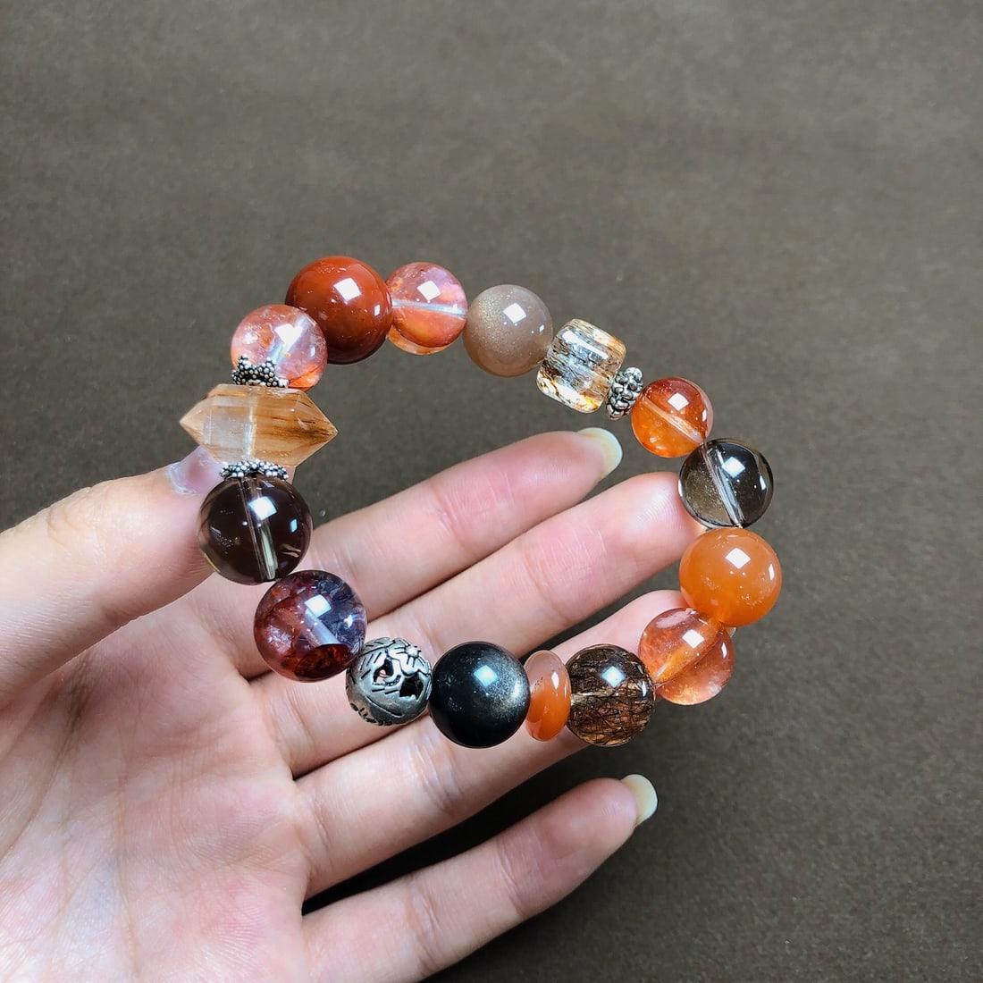 An Exquisite Crystal Bracelets - 4