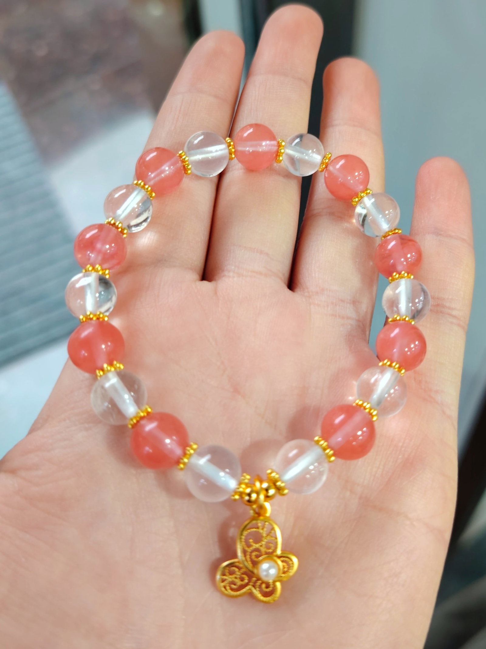 An Exquisite Crystal Bracelets - 3