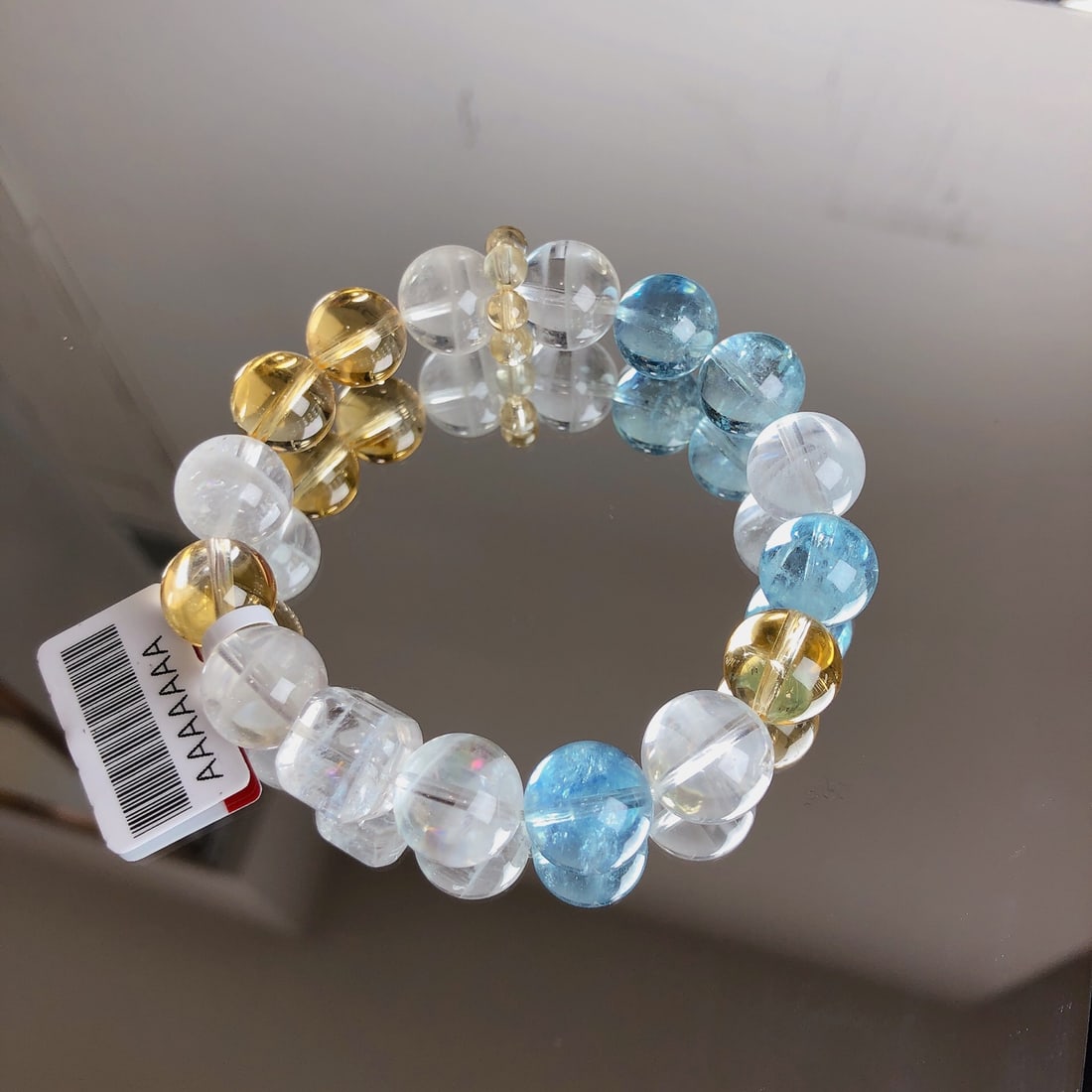 An Exquisite Crystal Bracelet - 2