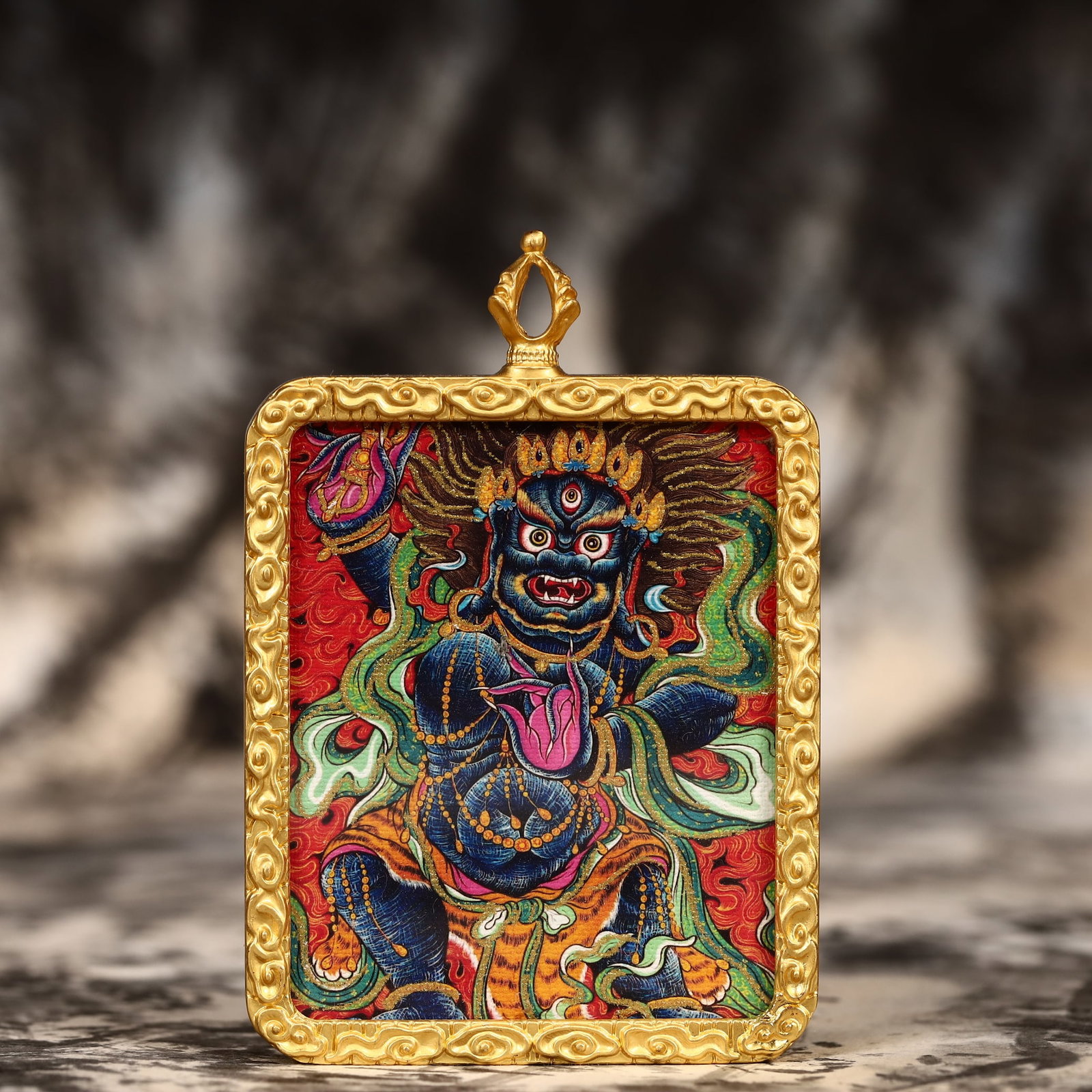 An Exquisite Painted Color Statue of Mammon Tangka: An Exquisite Painted Color Statue of Mammon Tangka,Size:2inx2.8in 彩绘财神像唐卡