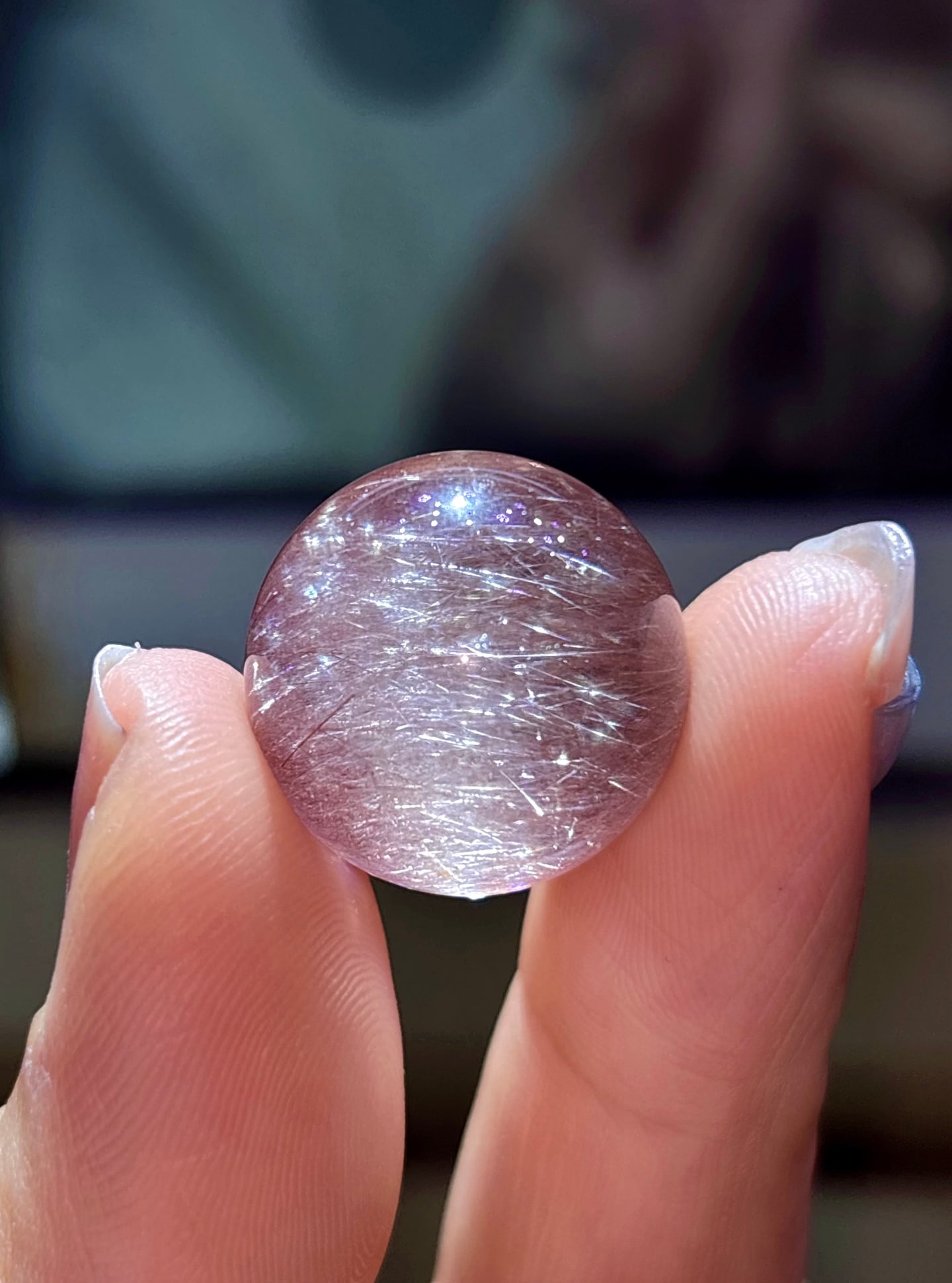 An Exquisite Crystal Bead - 3