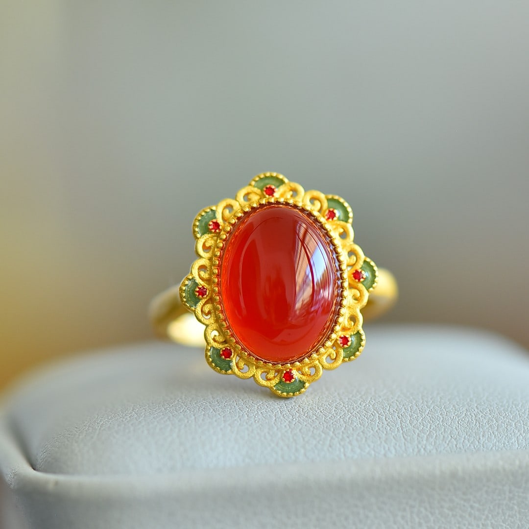 An Exquisite Sterling Silver-Gold Plated Inlaid Agate Enamel Ring,Inlaid Diamond: An Exquisite Sterling Silver-Gold Plated Inlaid Agate Enamel Ring,Inlaid Diamond 纯银镀金镶玛瑙珐琅戒指,嵌钻石