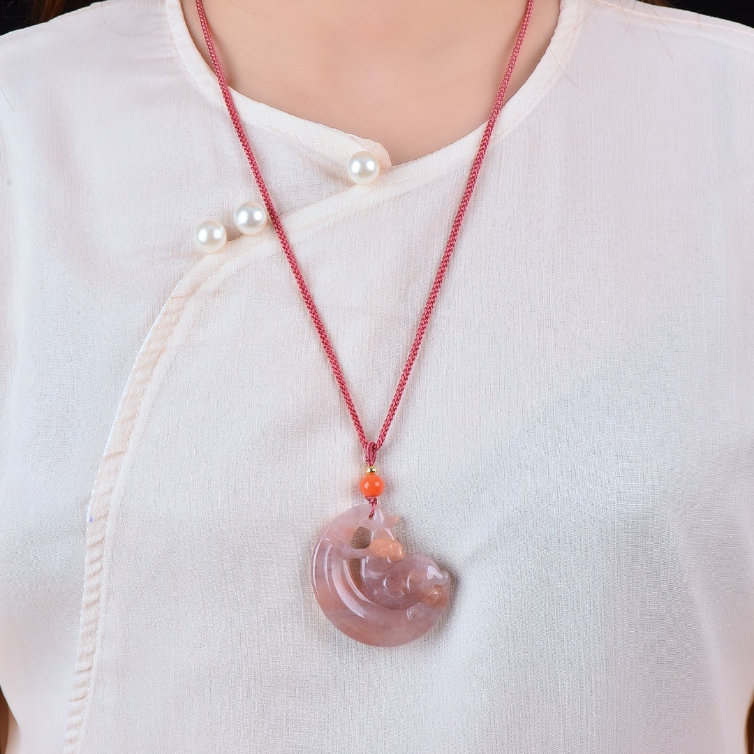 An Exquisite Red Jade Rabbit Pattern Pendant: An Exquisite Red Jade Rabbit Pattern Pendant,Size:1.7inx2in 红玉兔纹挂件
