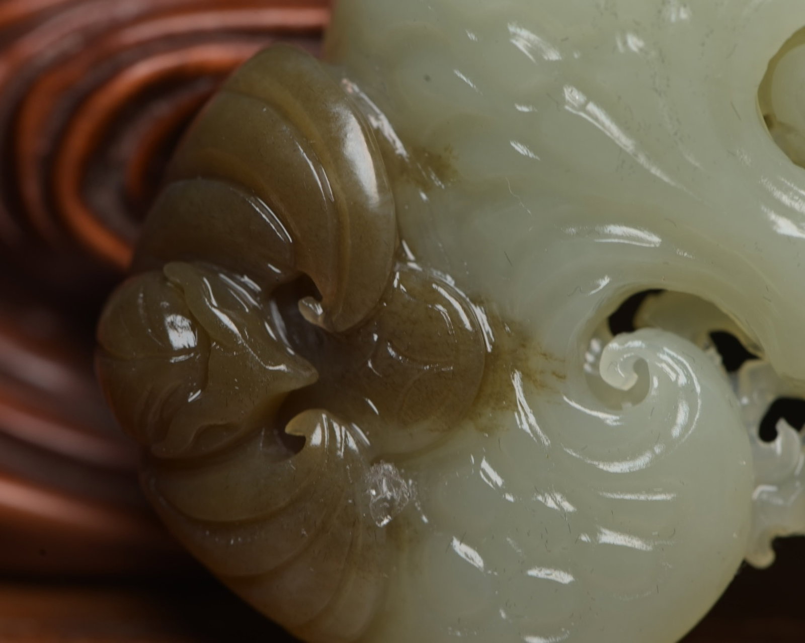 An Exquisite White Jade Ganoderma lucidum Pattern Ruyi - 5