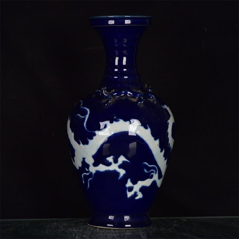 A Rare Ji Blue Glazed Dragon Pattern Vase - 2