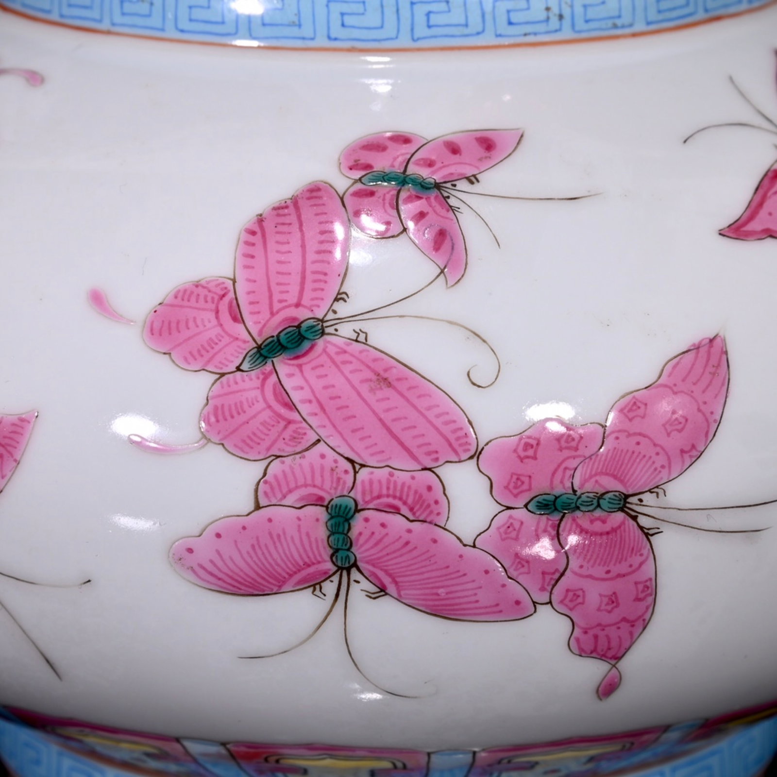 A Rare Ruby Red Glazed Butterfly Pattern Beast-Ears Vase - 8