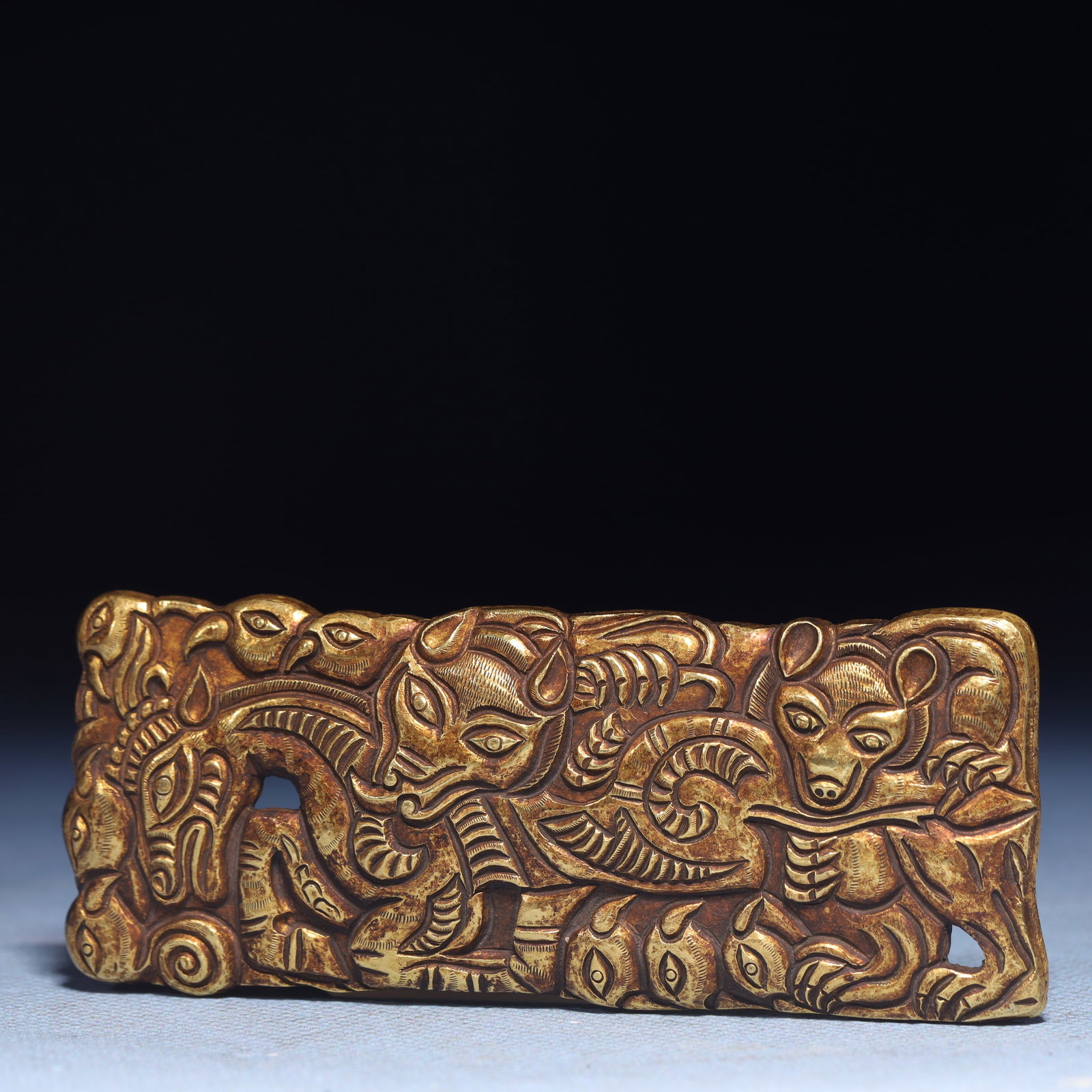 An Exquisite Gilt Silver Beast Pattern Ornament - 2