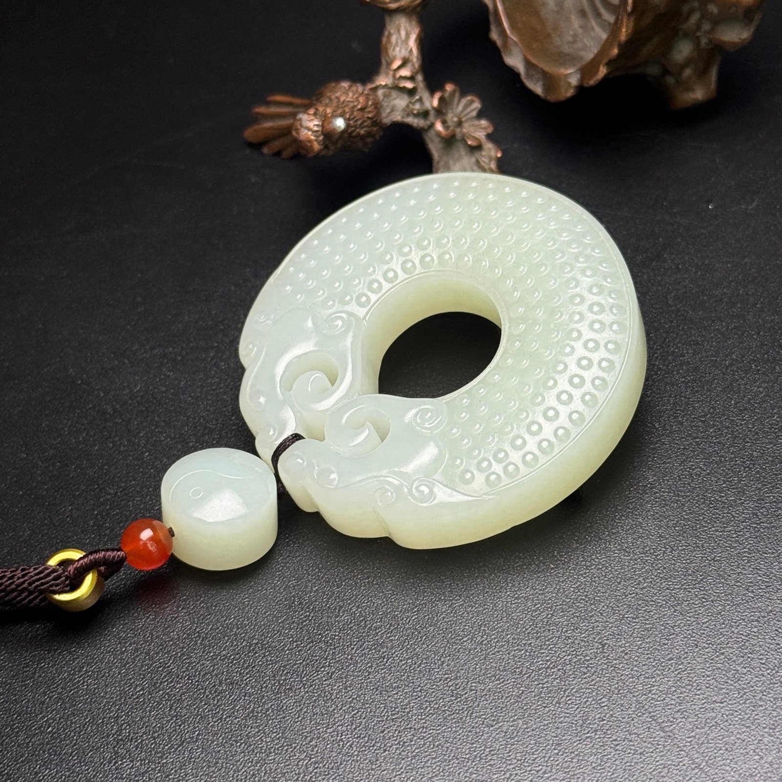 An Exquisite White Jade Dragon Pattern Pendant - 4