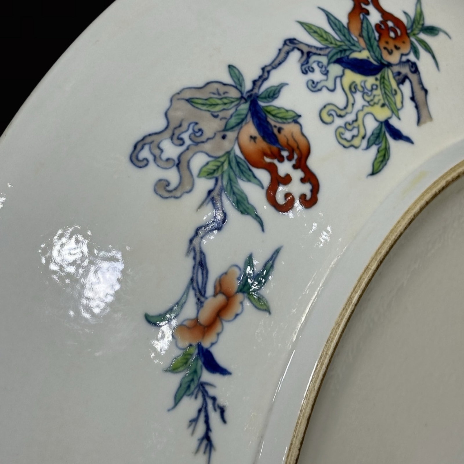 An Exquisite Wucai Dragon Pattern Plate - 8