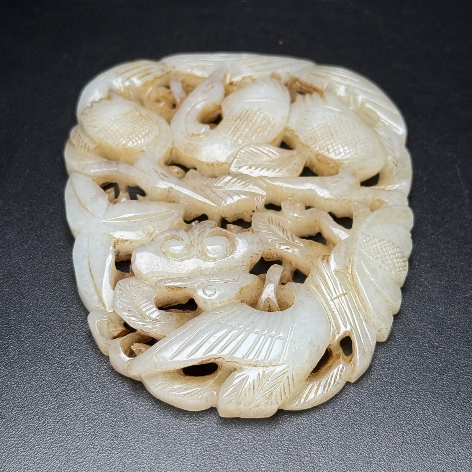 An Exquisite White Jade Crane Pattern Ornament - 7