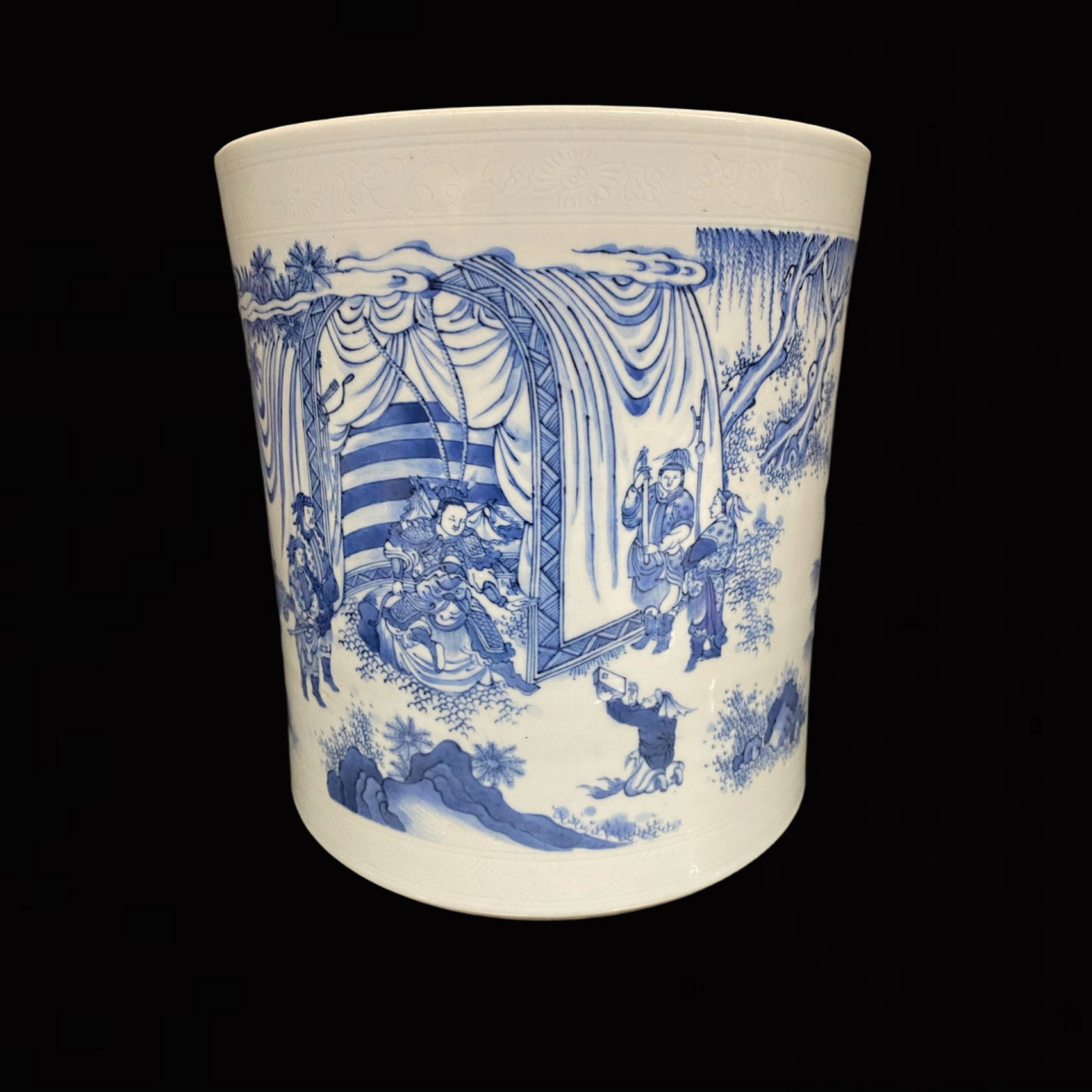 An Exquisite Blue and White Figure and Story Pattern Jar: An Exquisite Blue and White Figure and Story Pattern Jar,Qing Dynasty,China,Size:8.9inx8.3in 青花人物故事纹罐,中国清代