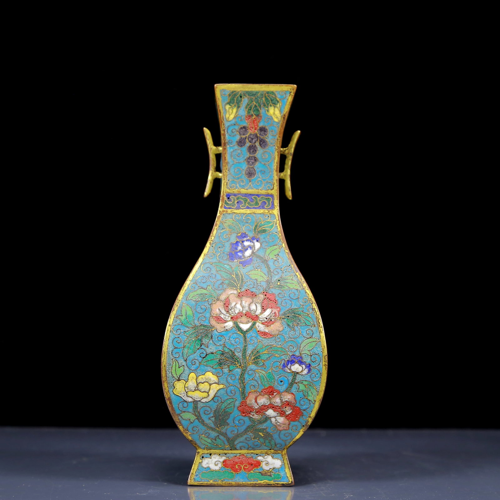 An Exquisite Cloisonne Lotus Pattern Vase - 2