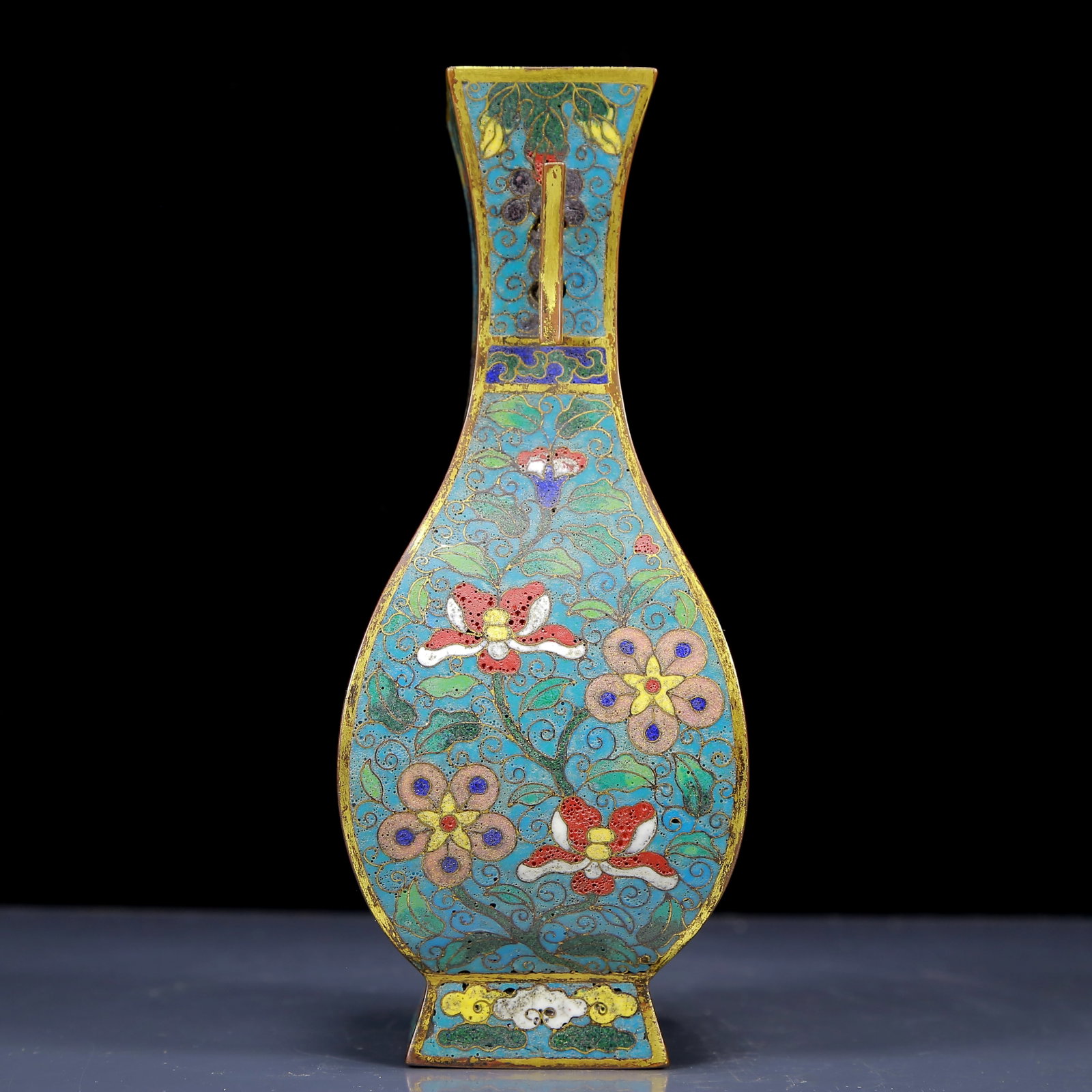 An Exquisite Cloisonne Lotus Pattern Vase - 3