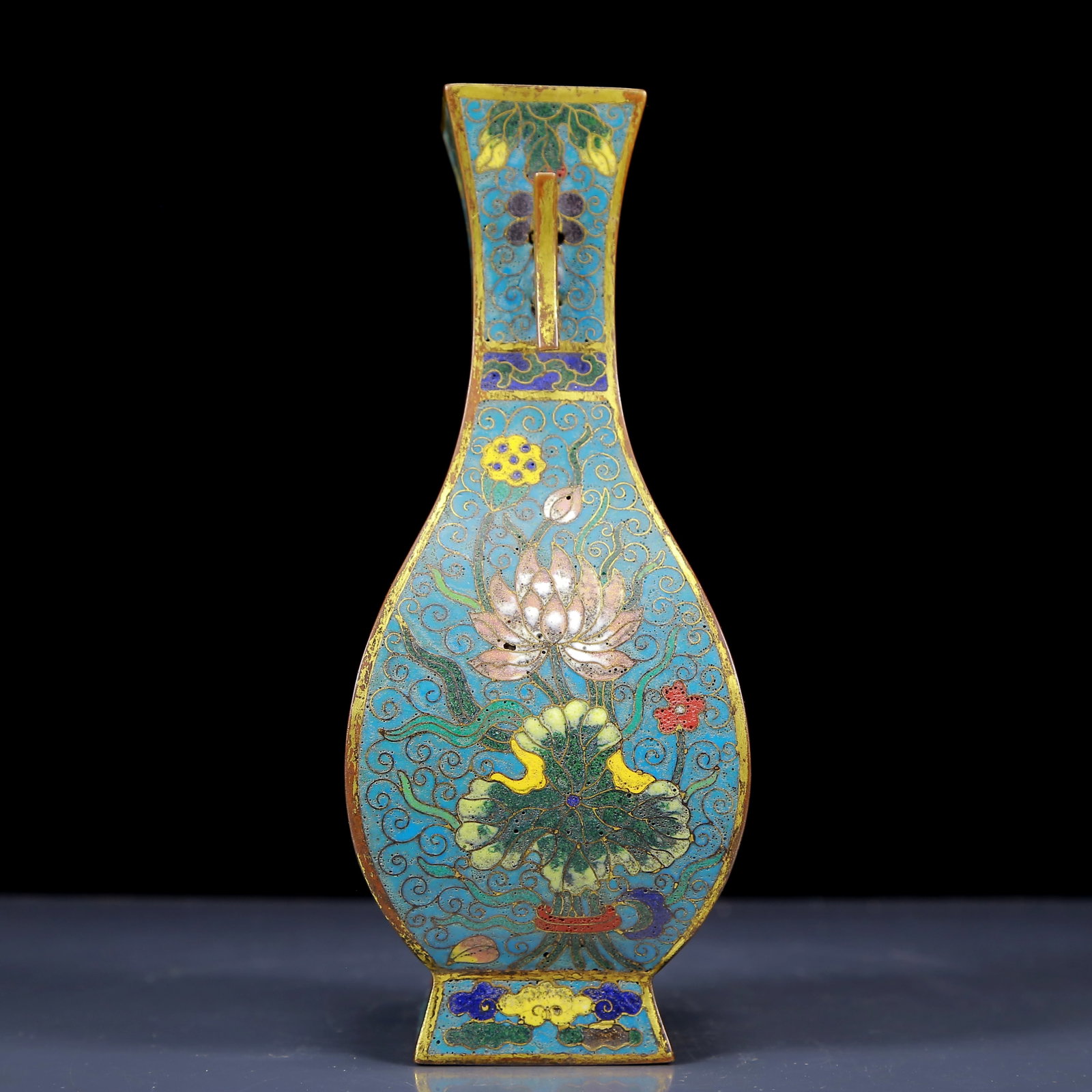 An Exquisite Cloisonne Lotus Pattern Vase - 5