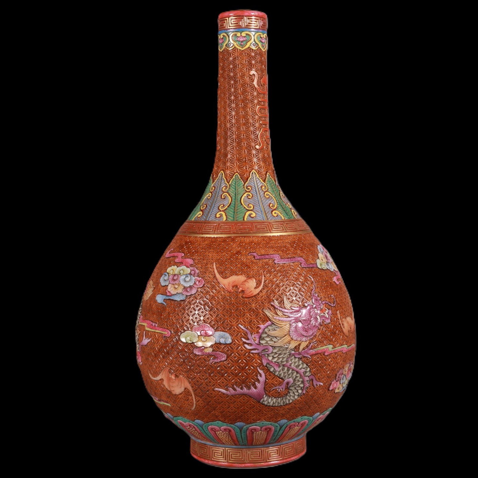 An Exquisite Enamel Auspicious Beast Pattern Vase - 5