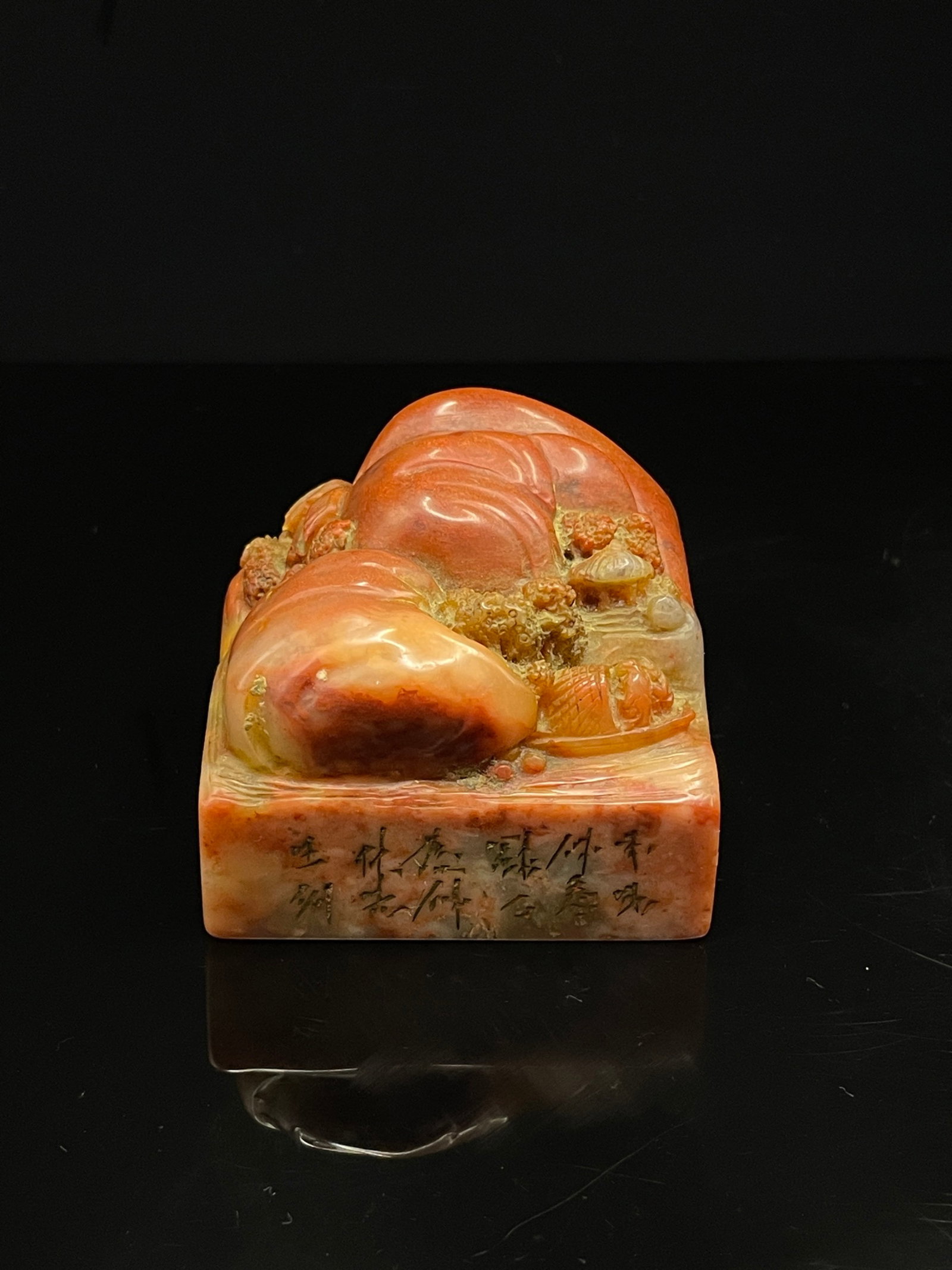 An Exquisite Shoushan Stone Landscape Pattern Seal: An Exquisite Shoushan Stone Landscape Pattern Seal,Qing Dynasty,China,With Mark,Size:2.5inx2.3inx2in,Weight:348g