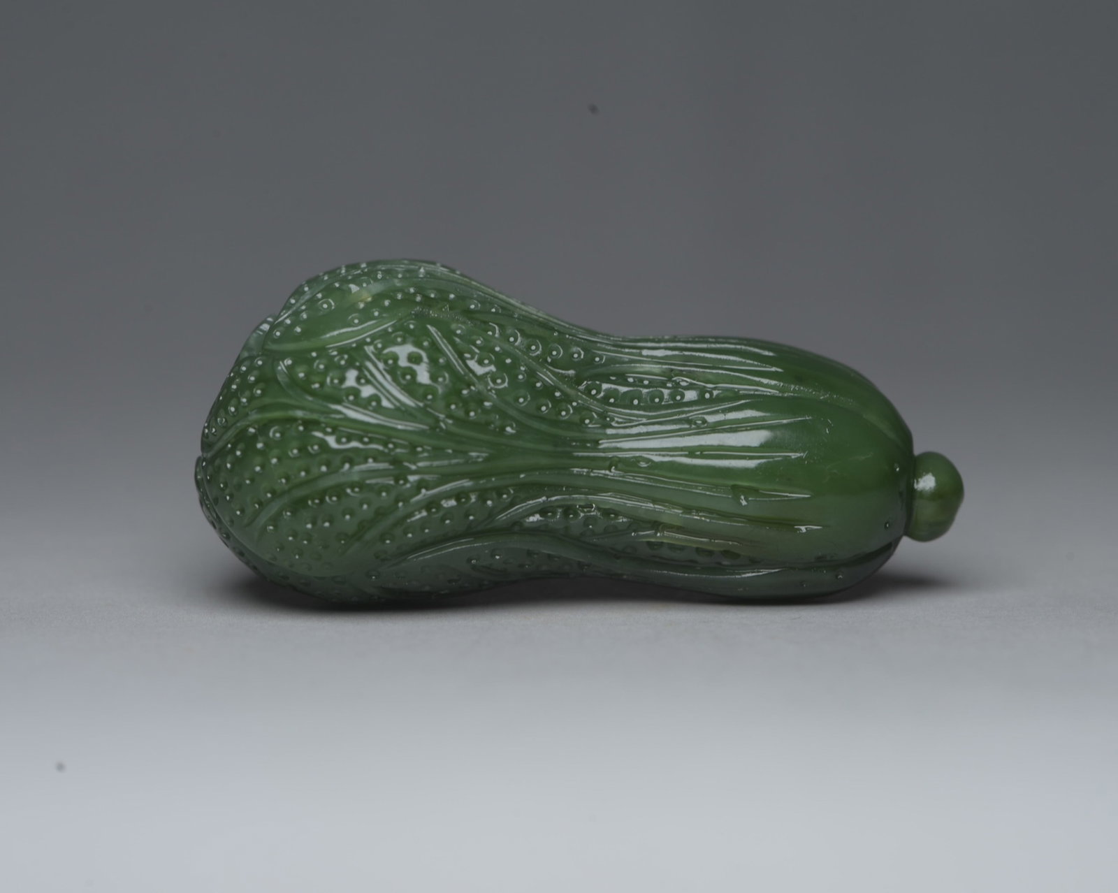 An Exquisite Jasper Cabbage Ornament - 2