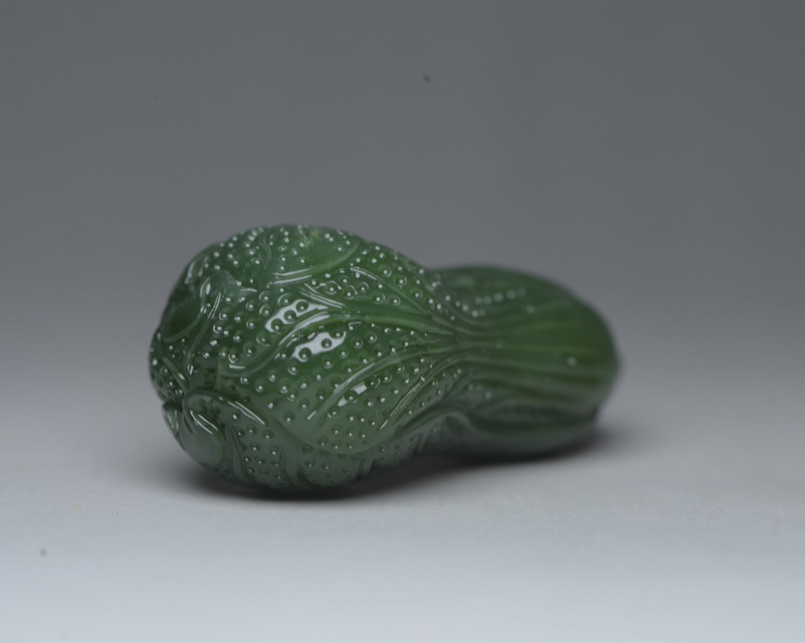 An Exquisite Jasper Cabbage Ornament - 4