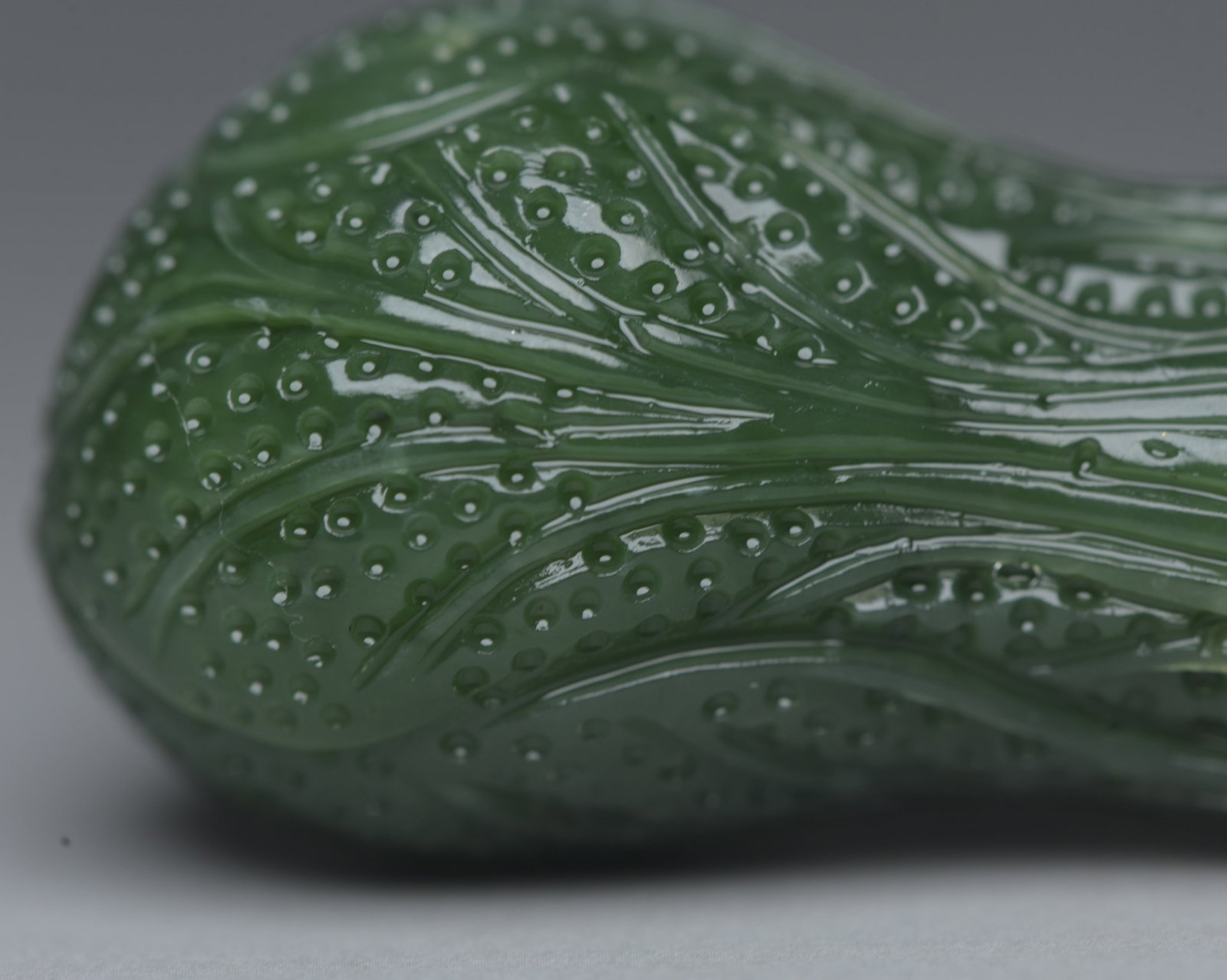 An Exquisite Jasper Cabbage Ornament - 6