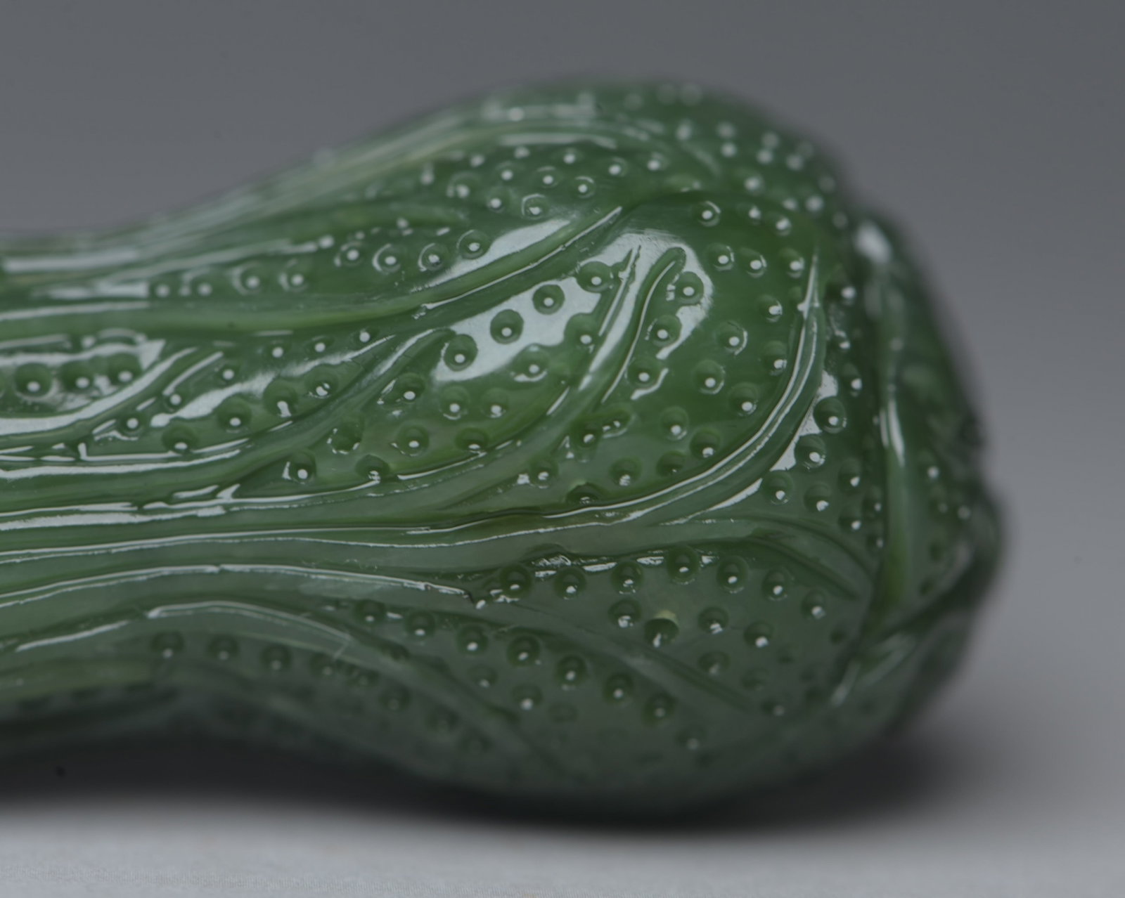 An Exquisite Jasper Cabbage Ornament - 8
