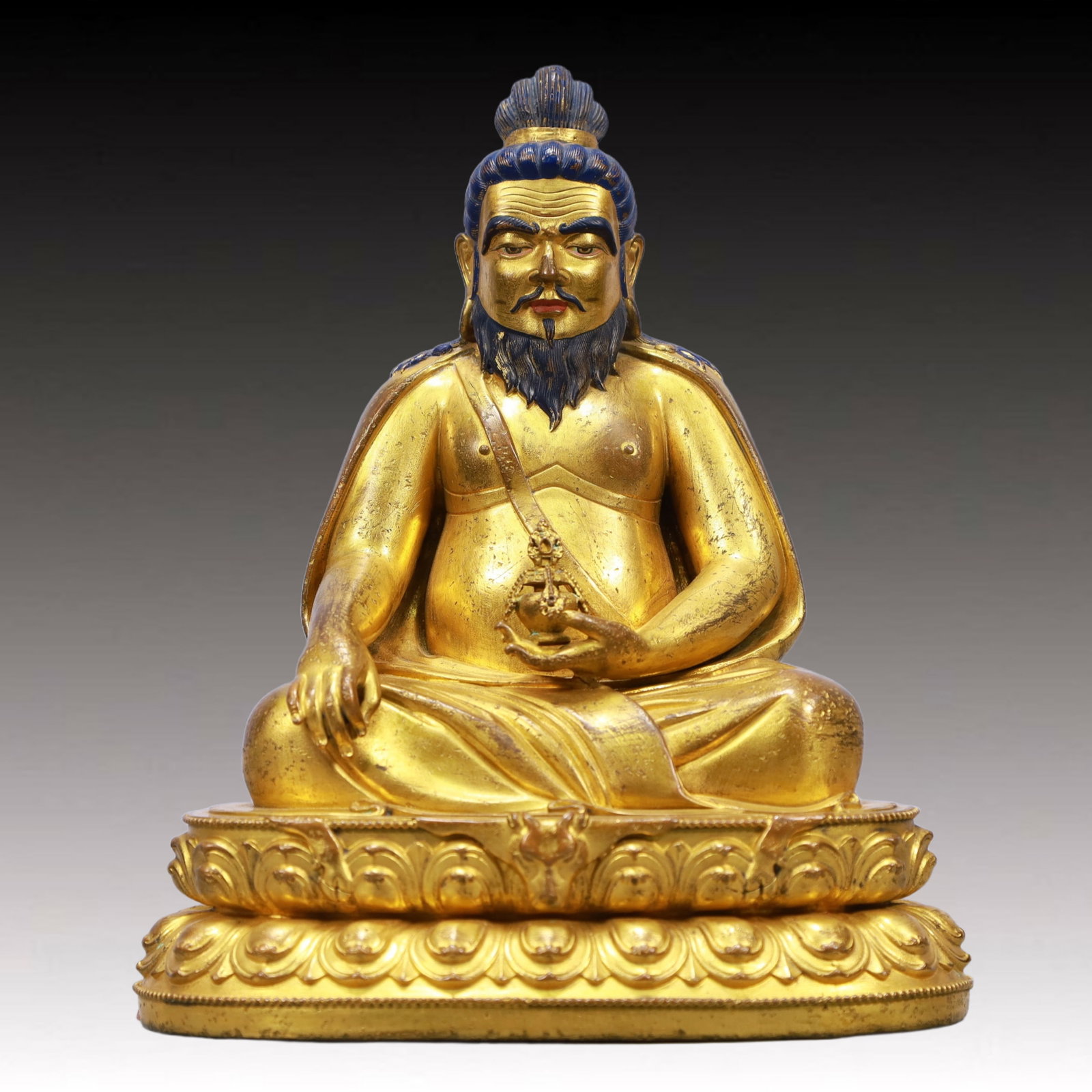 A Solemn Gilt Bronze Great Achiever: A Solemn Gilt Bronze Great Achiever,Ming Dynasty, China,Size:7.5inx5.5inx9.1in Weight:3300g 铜鎏金大成就者像,中国明代