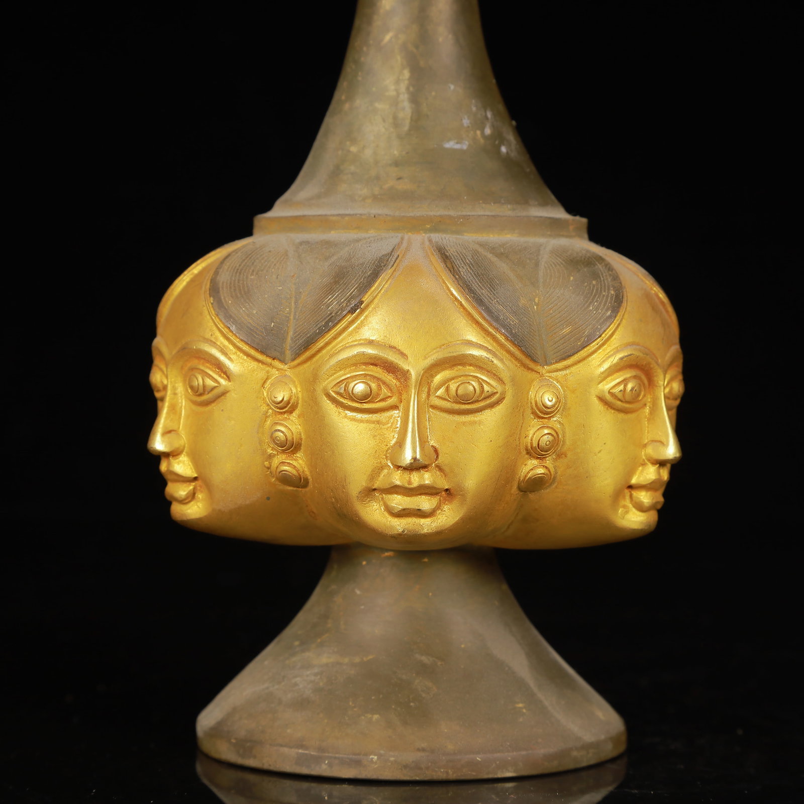 An Exquisite Gilt Silver Figure-Face Pattern Ewer - 9