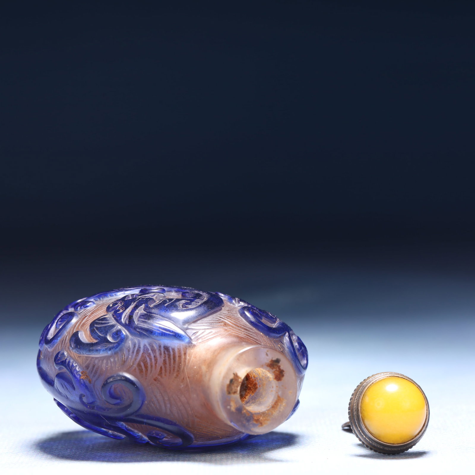 An Exquisite Glass Dragon Pattern Snuff Bottle - 6