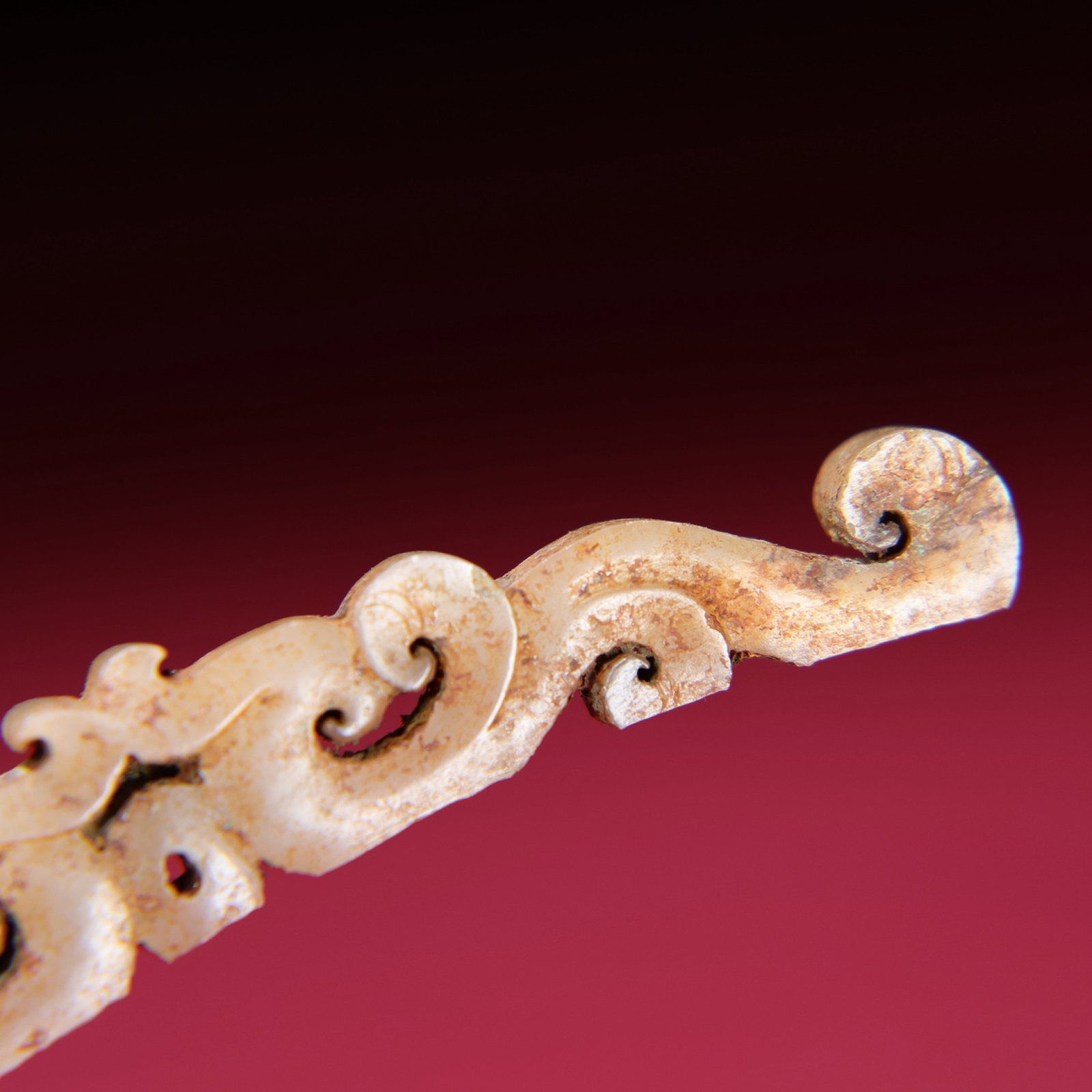 White Jade Dragon Pattern Pendant - 7