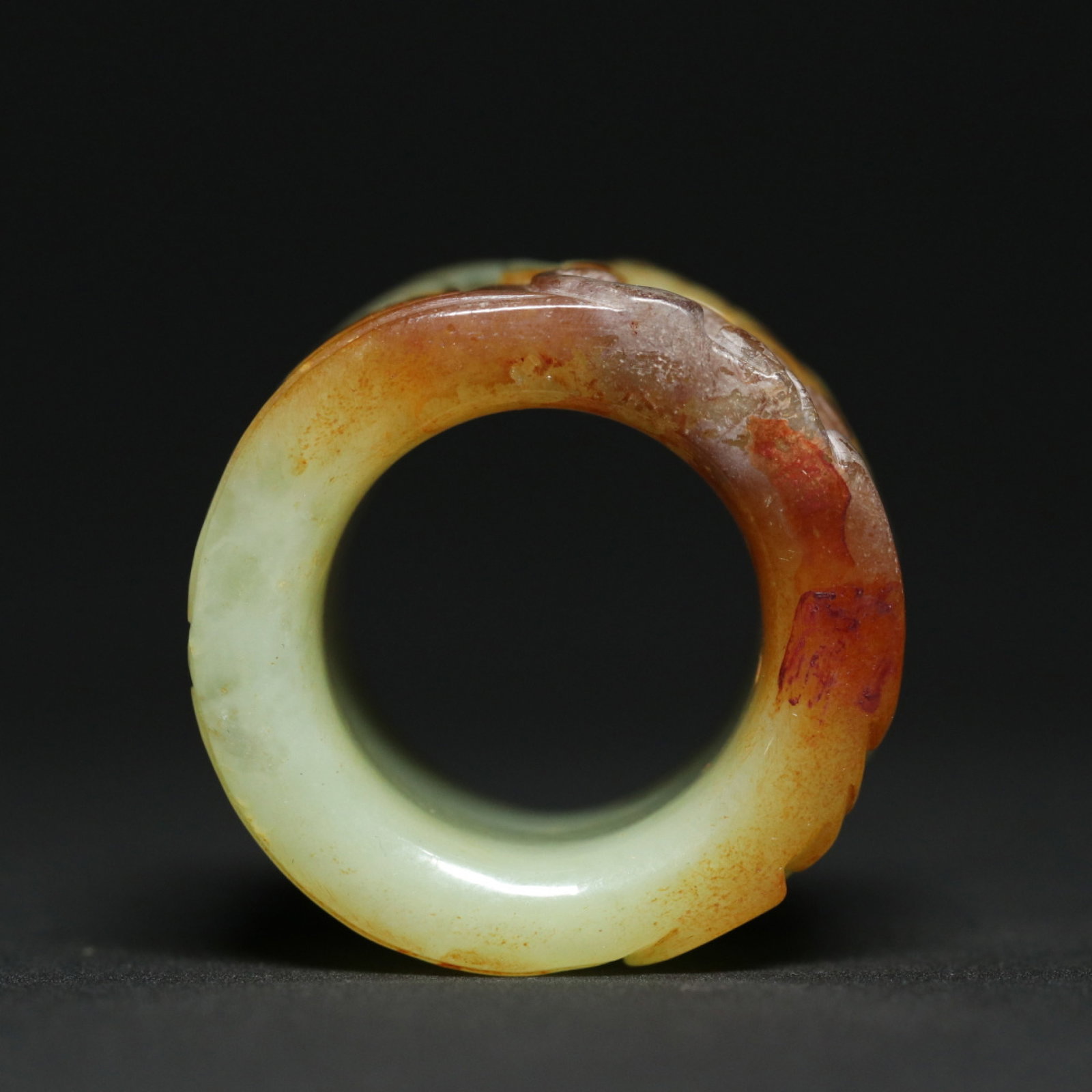 An Exquisite White Jade Beast-Face Pattern Thumb Ring - 6