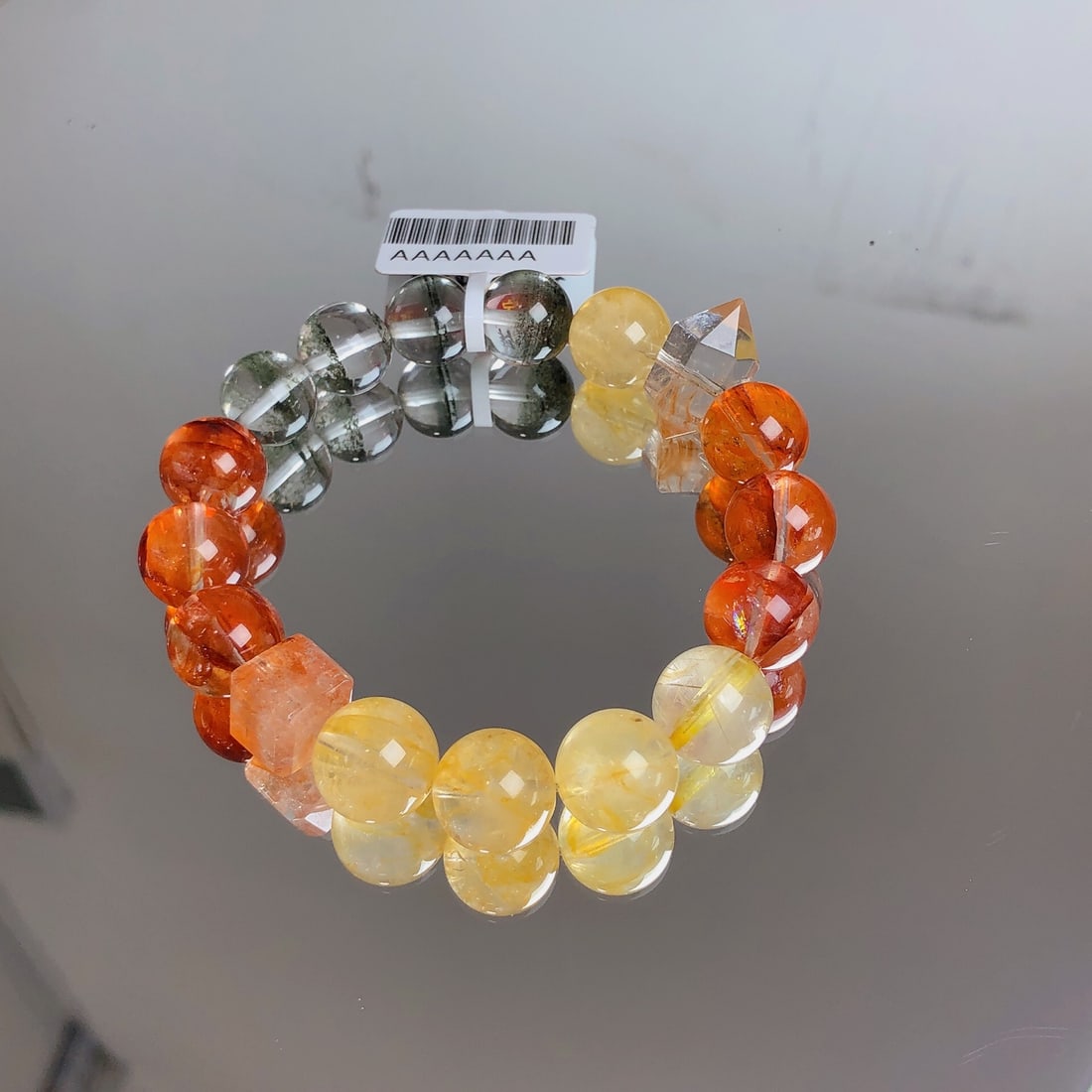 An Exquisite Crystal Bracelet - 2