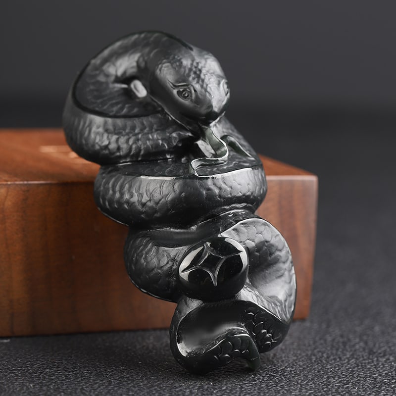 An Exquisite Cyan jade Snake Ornament: An Exquisite Cyan jade Snake Ornament,Size:78mmx34mmx30mm 青玉蛇摆件