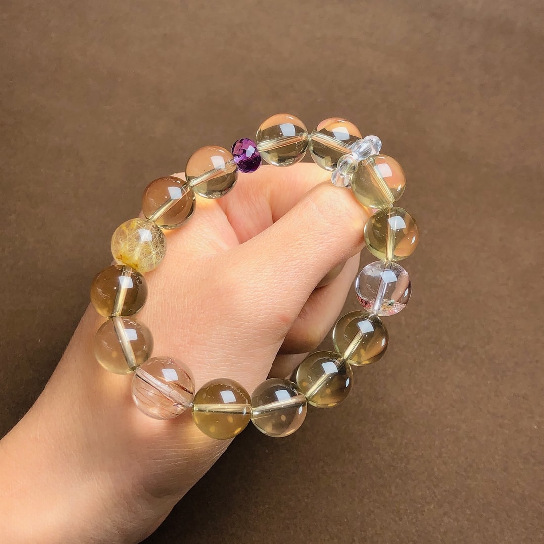 An Exquisite Crystal Bracelets - 2