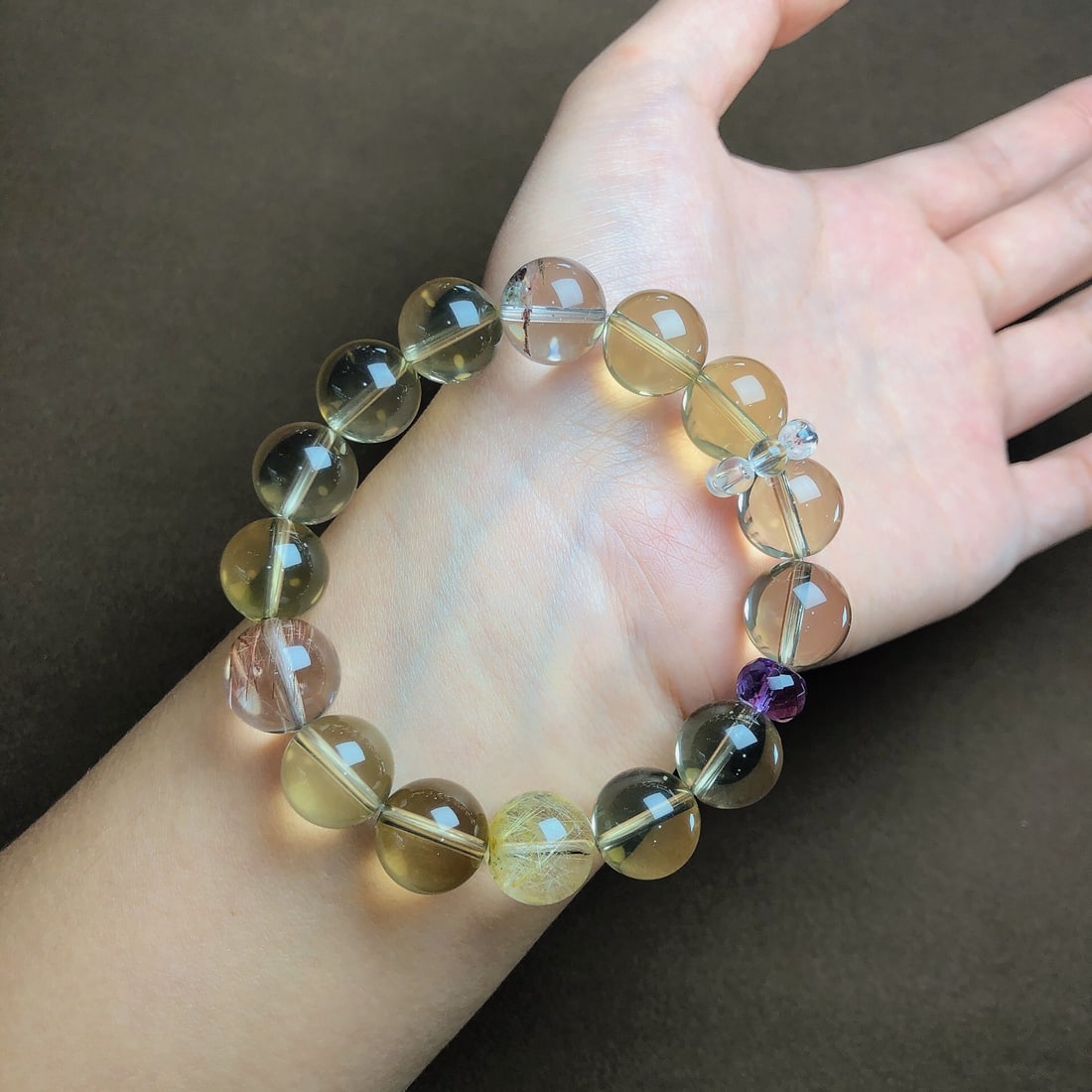 An Exquisite Crystal Bracelets - 3