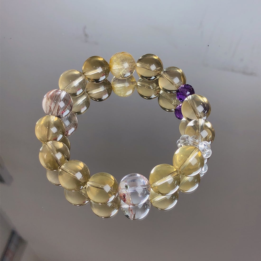 An Exquisite Crystal Bracelets - 9