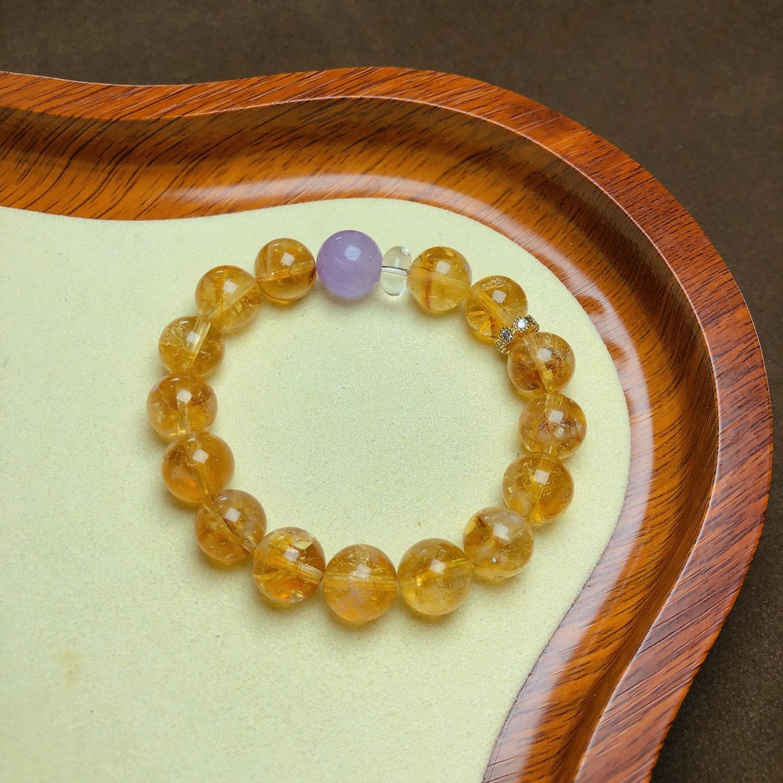 An Exquisite Crystal Bracelet: An Exquisite Crystal Bracelet,Size:11.4mm,Weight:34.5g 水晶手串