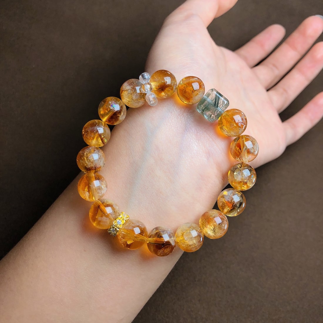 An Exquisite Crystal Bracelets - 3