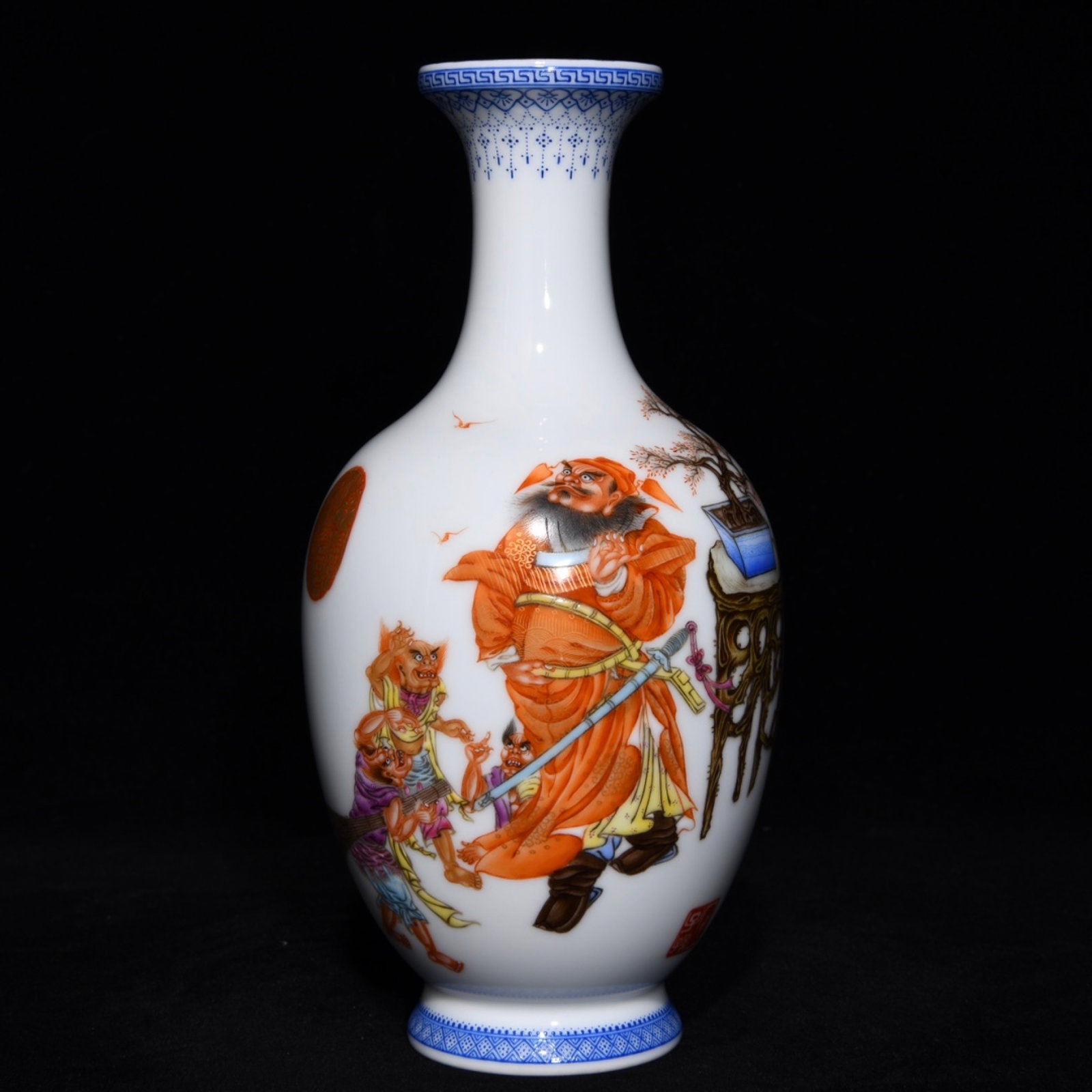An Exquisite Famille-Rose Figure and Story Pattern Vase: An Exquisite Famille-Rose Figure and Story Pattern Vase,Qing Dynasty,China,Qianlong Four-Character Mark,Size:8.1inx3.9in 粉彩人物故事纹瓶,中ࢲ